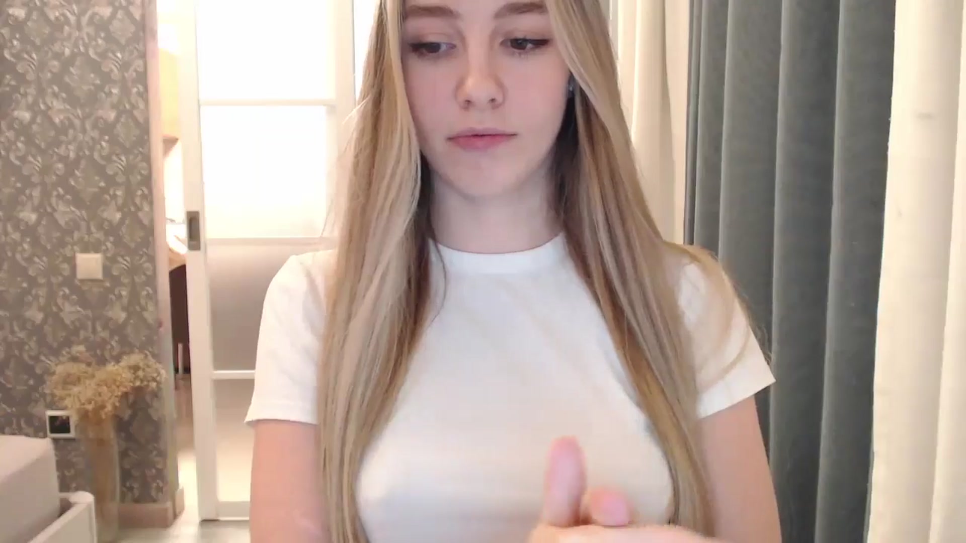 Gallery image thumbnail from Goddessblessu's myfreecams stream on, 11/07/2024, 17:29 image 14 of 20