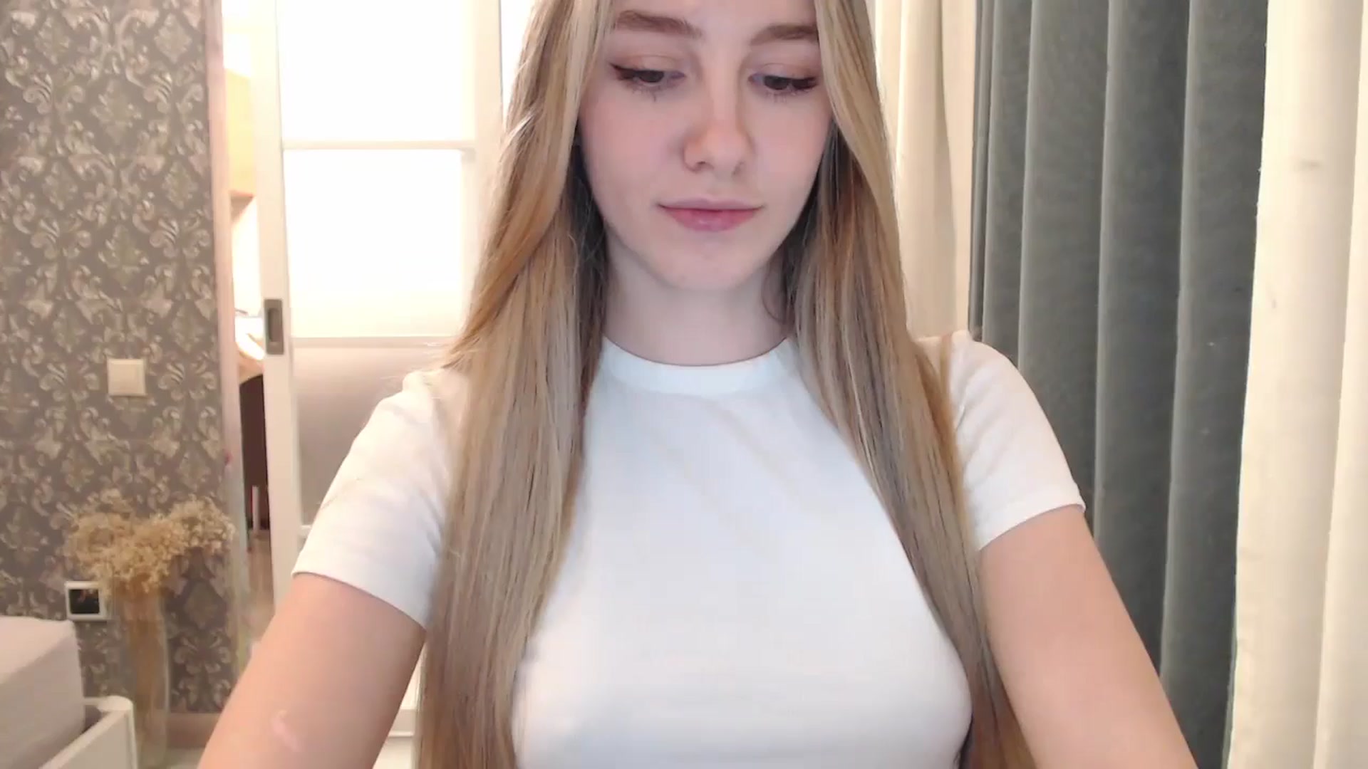 Gallery image thumbnail from Goddessblessu's myfreecams stream on, 11/07/2024, 17:29 image 20 of 20