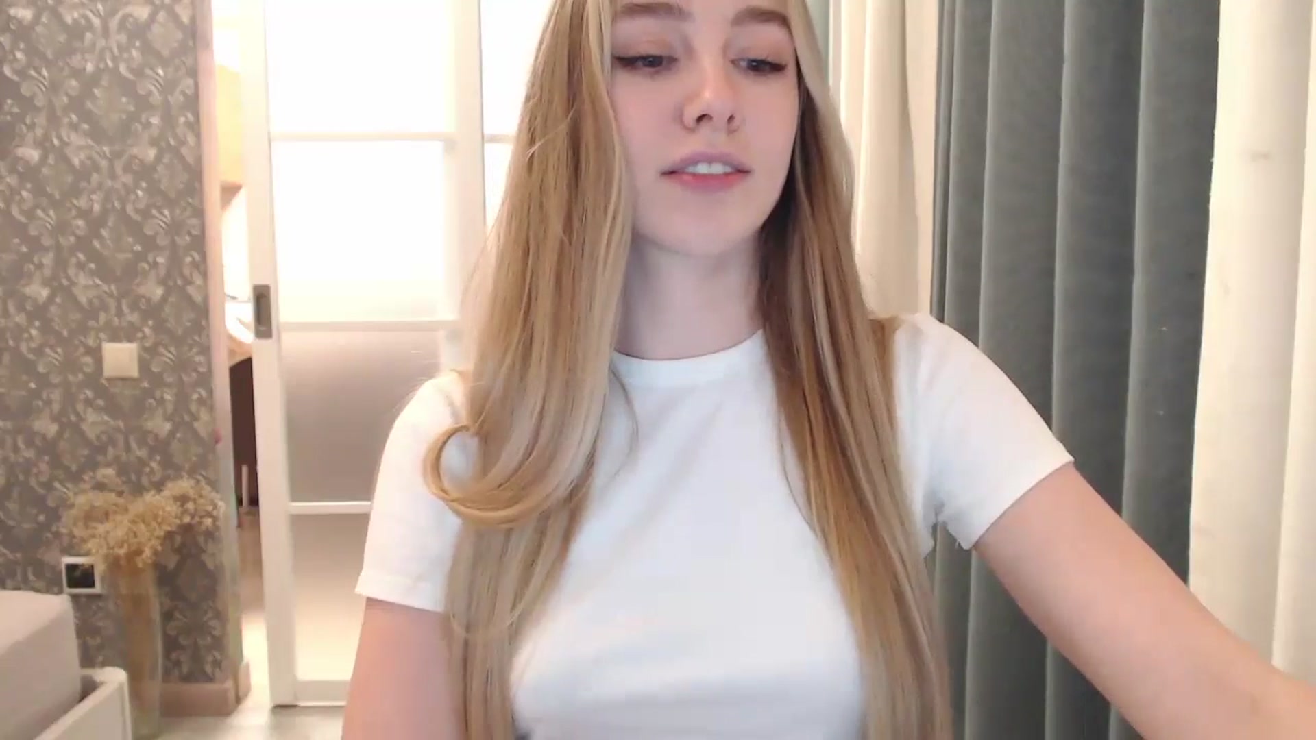 Gallery image thumbnail from Goddessblessu's myfreecams stream on, 11/07/2024, 17:29 image 9 of 20