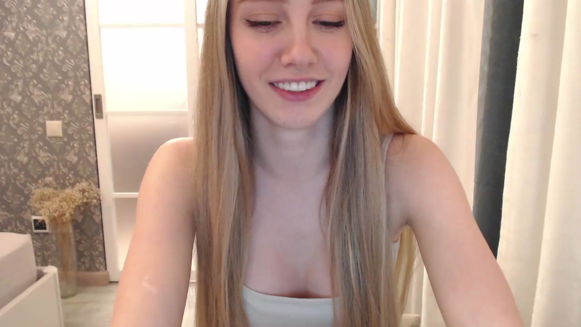 Gallery image thumbnail from Goddessblessu's myfreecams stream on, 11/07/2024, 19:00 image 14 of 20