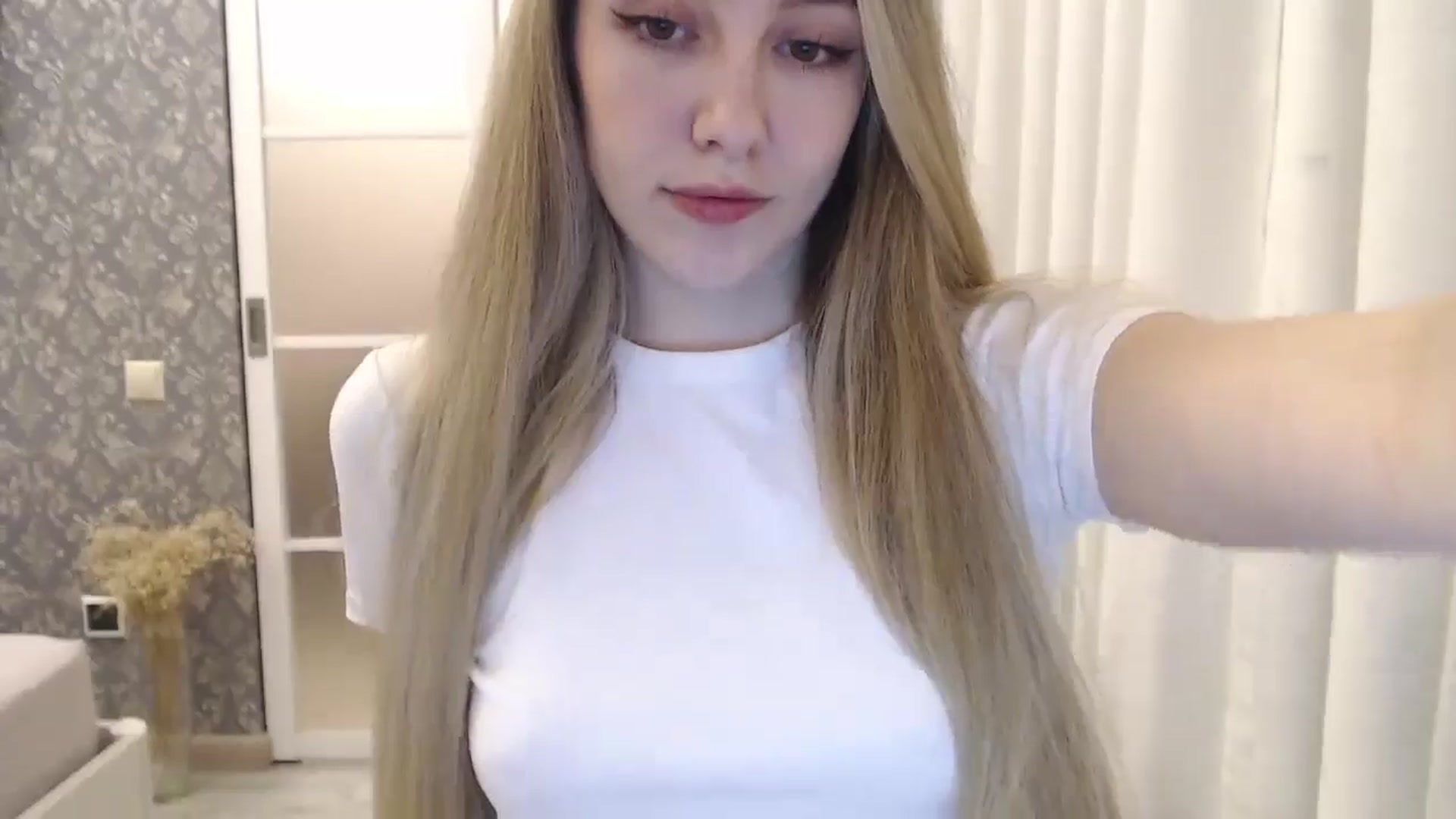 Gallery image thumbnail from Goddessblessu's myfreecams stream on, 11/08/2024, 18:22 image 3 of 20