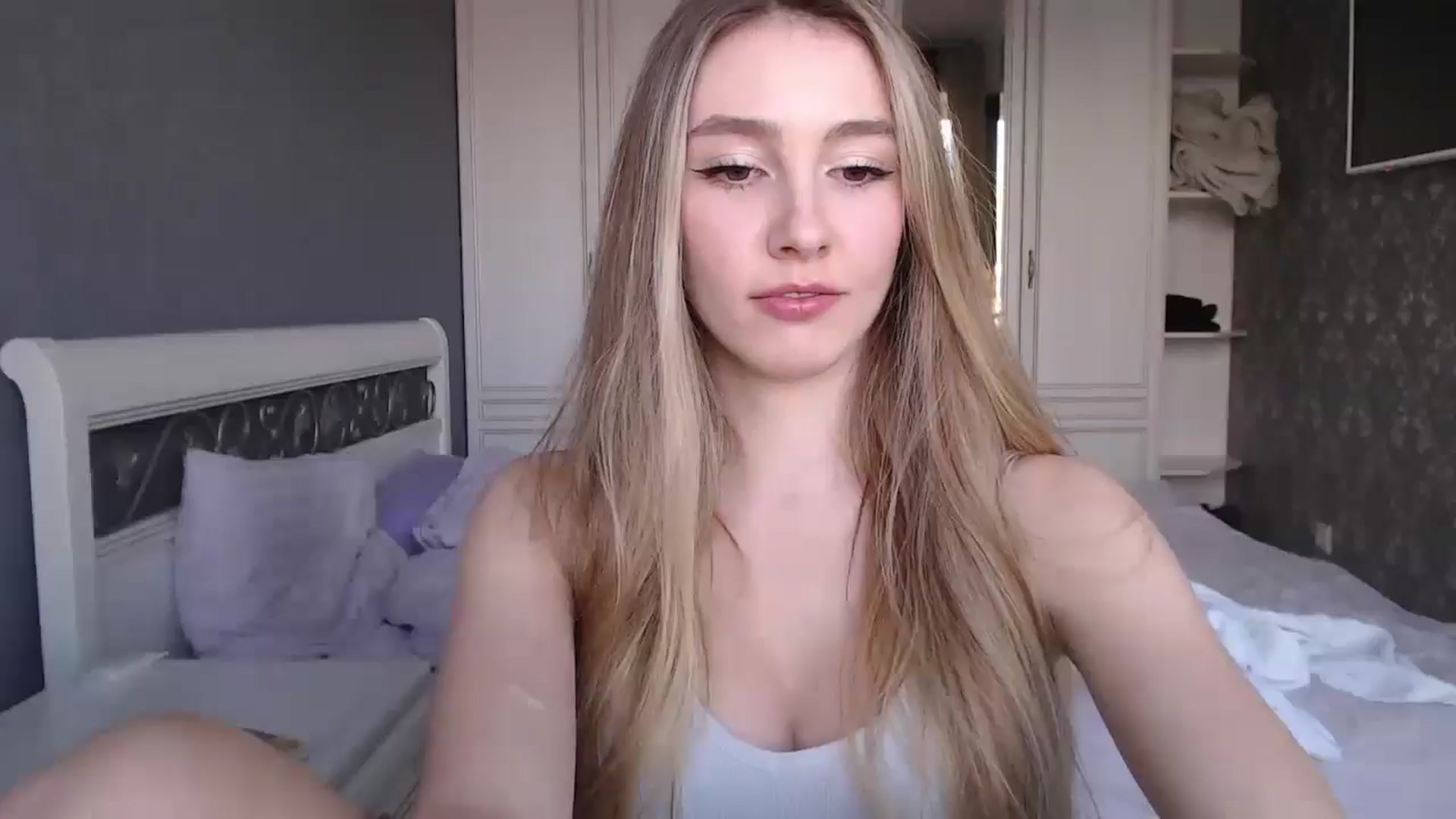 Gallery image thumbnail from Goddessblessu's myfreecams stream on, 11/30/2024, 11:38 image 11 of 20