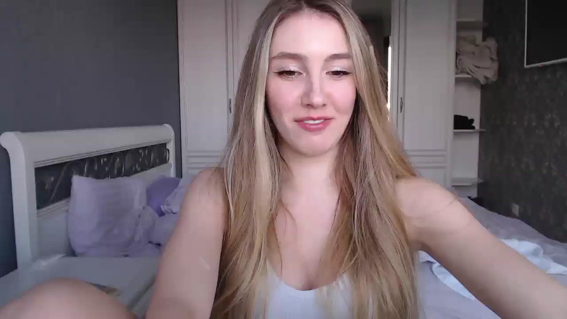 Gallery image thumbnail from Goddessblessu's myfreecams stream on, 11/30/2024, 11:38 image 13 of 20