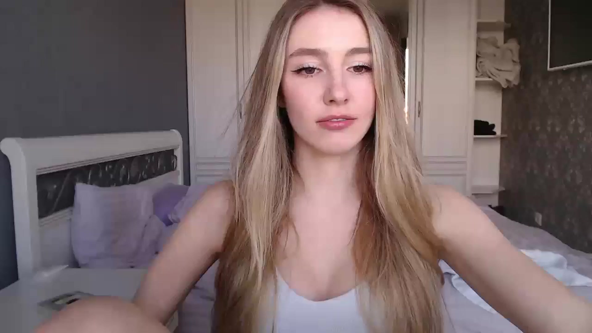 Gallery image thumbnail from Goddessblessu's myfreecams stream on, 11/30/2024, 11:38 image 6 of 20