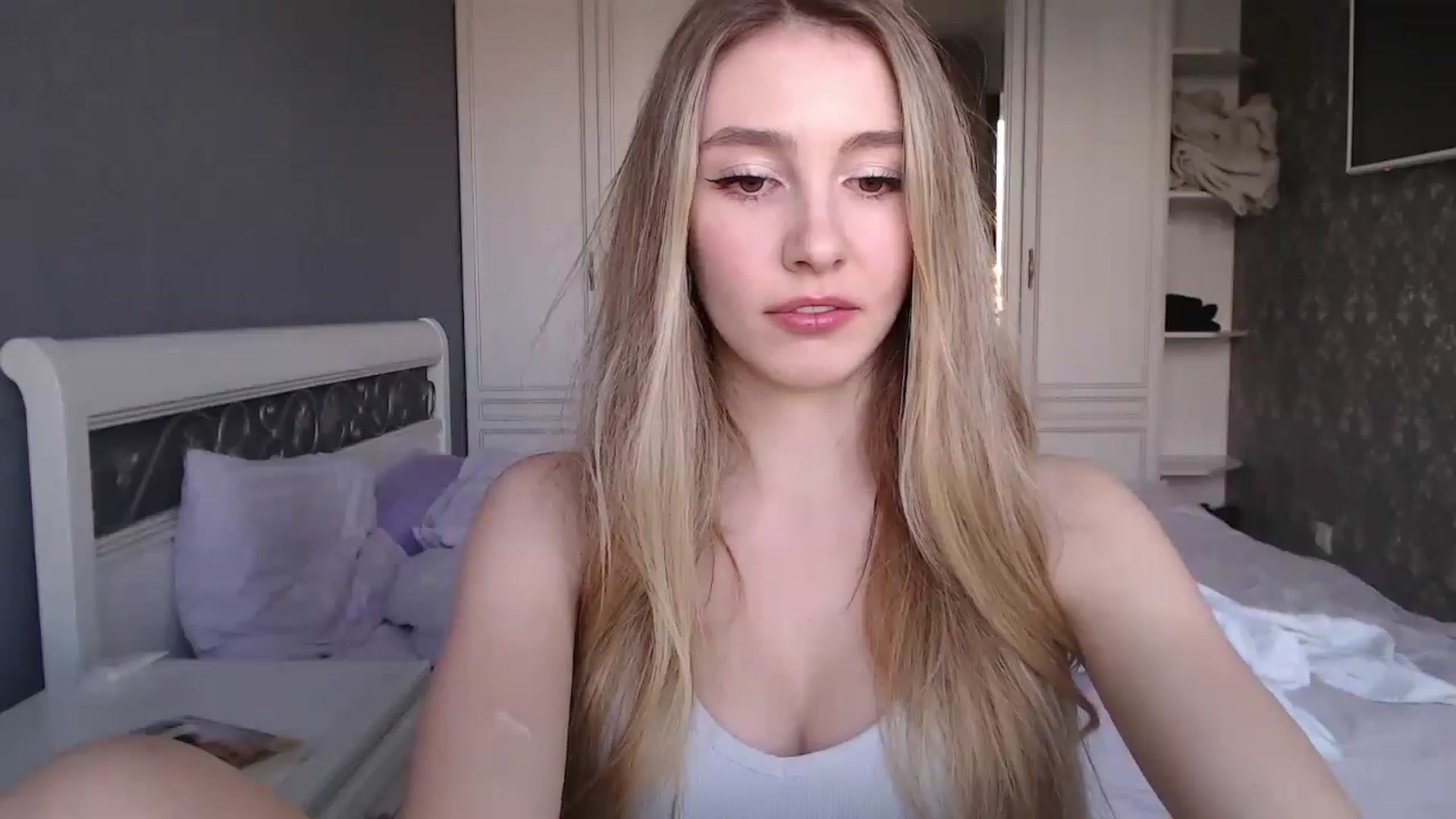 Gallery image thumbnail from Goddessblessu's myfreecams stream on, 11/30/2024, 11:38 image 8 of 20