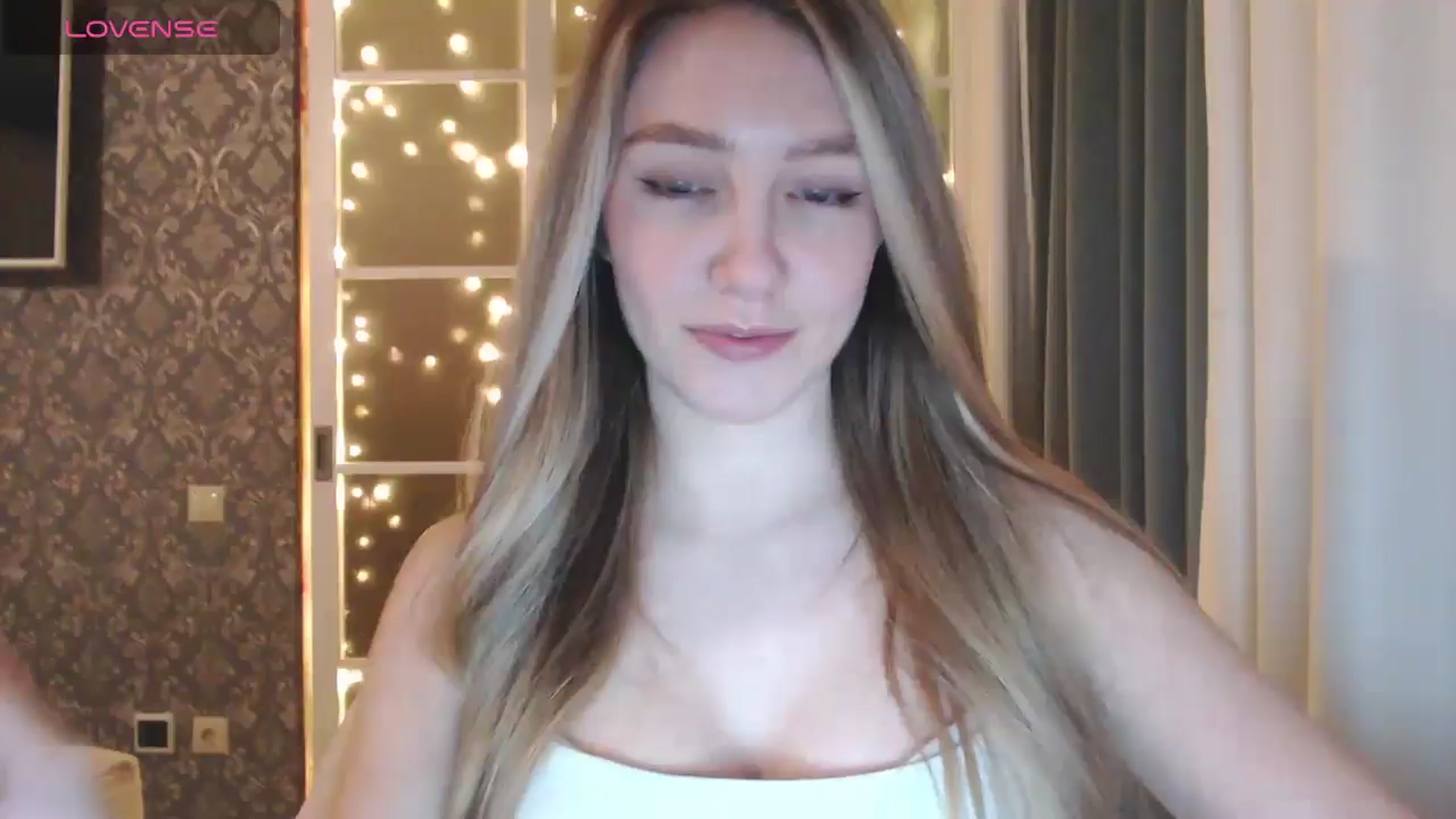 Gallery image thumbnail from Goddessblessu's myfreecams stream on, 12/20/2024, 22:42 image 1 of 20