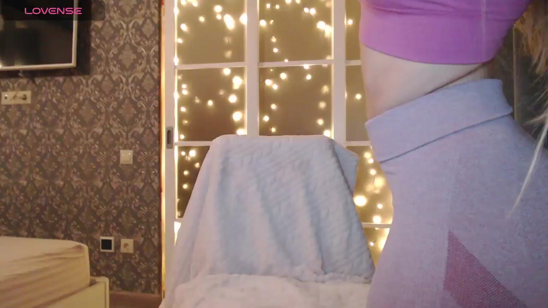 Gallery image thumbnail from Goddessblessu's myfreecams stream on, 12/21/2024, 22:45 image 6 of 20