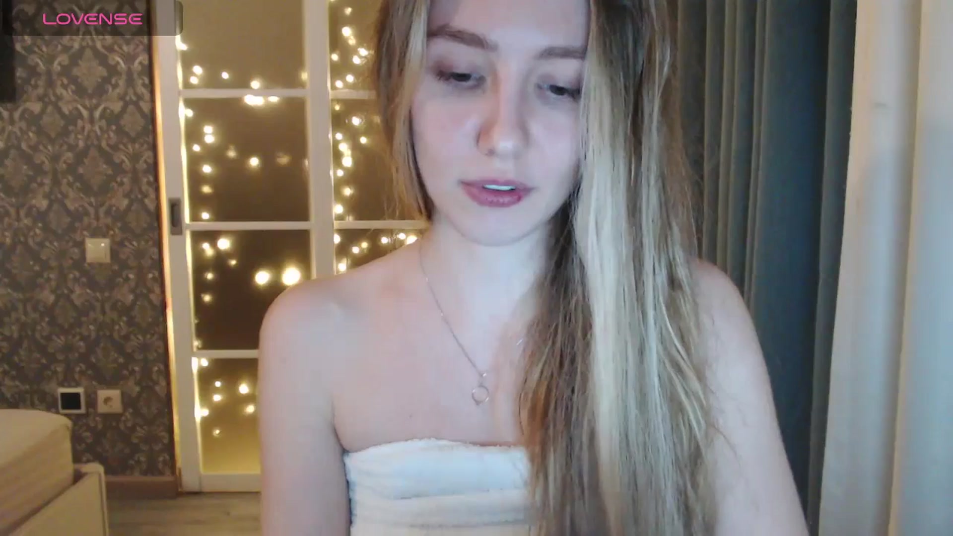 Gallery image thumbnail from Goddessblessu's myfreecams stream on, 01/12/2025, 22:20 image 16 of 20