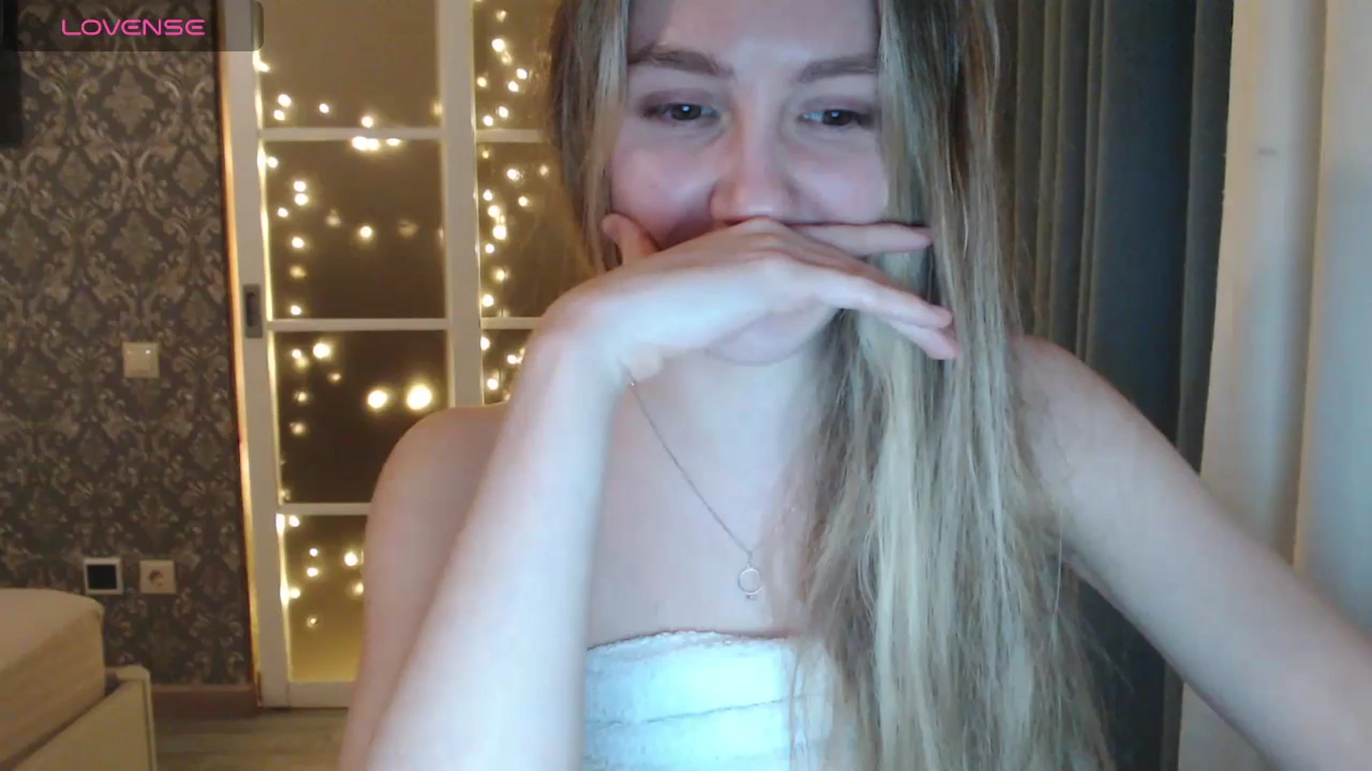 Gallery image thumbnail from Goddessblessu's myfreecams stream on, 01/12/2025, 22:20 image 15 of 20