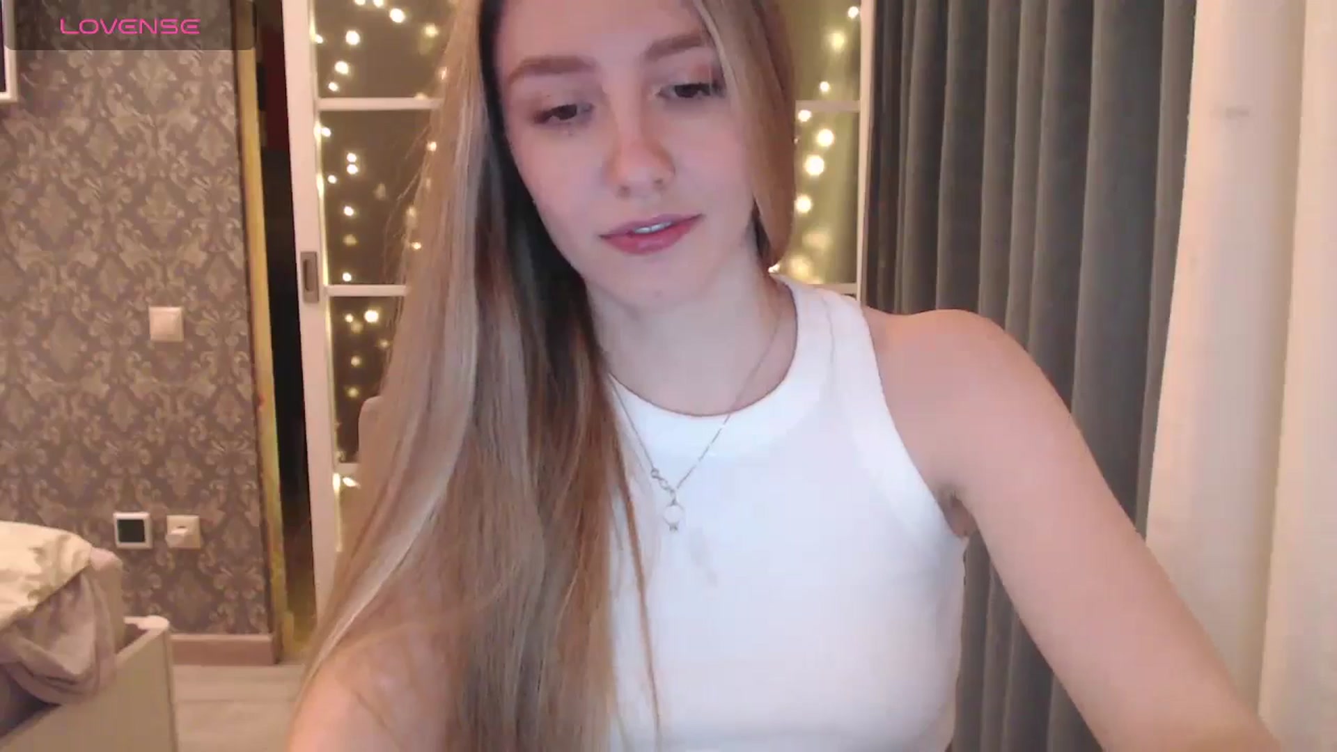 Gallery image thumbnail from Goddessblessu's myfreecams stream on, 01/13/2025, 18:18 image 17 of 20