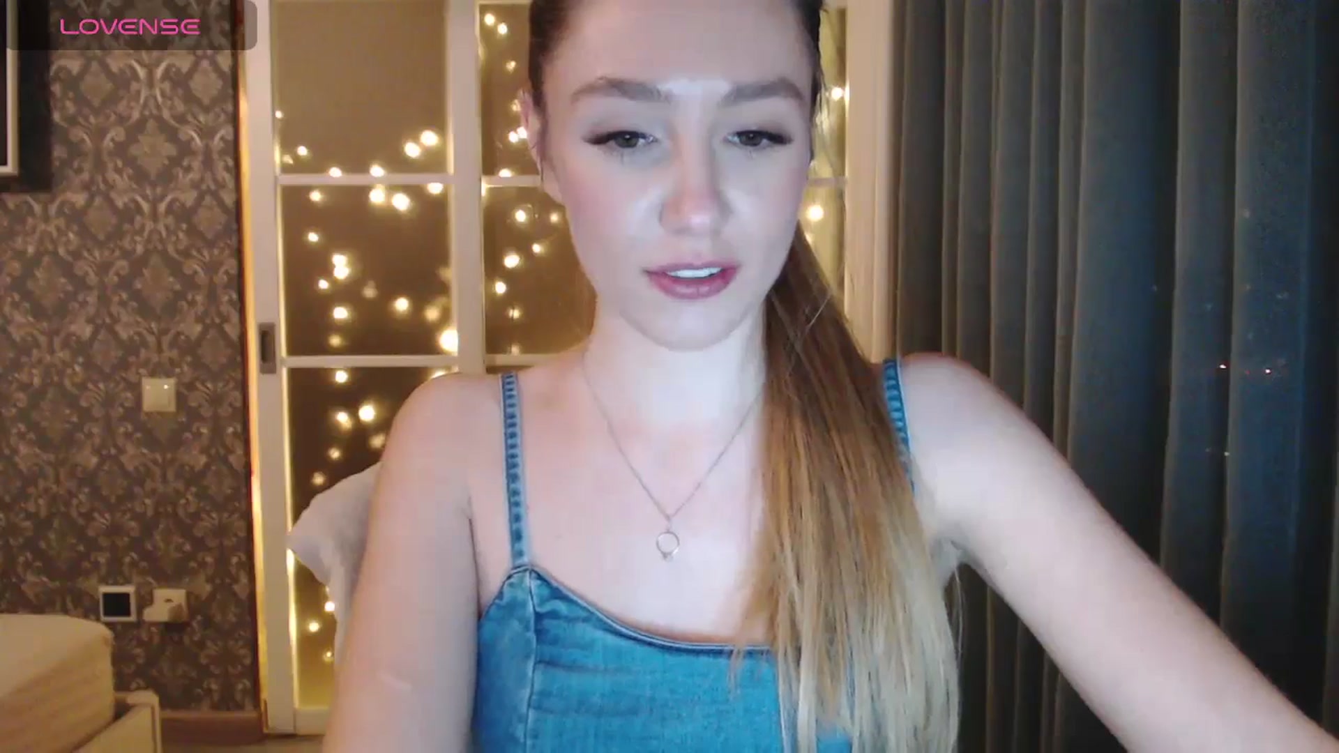 Gallery image thumbnail from Goddessblessu's myfreecams stream on, 01/19/2025, 18:19 image 7 of 20
