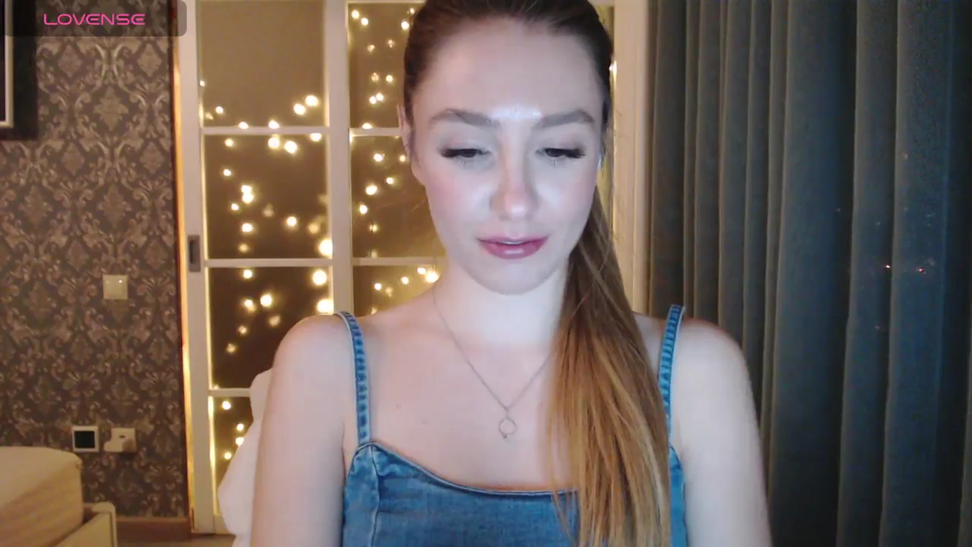 Gallery image thumbnail from Goddessblessu's myfreecams stream on, 01/19/2025, 18:19 image 11 of 20