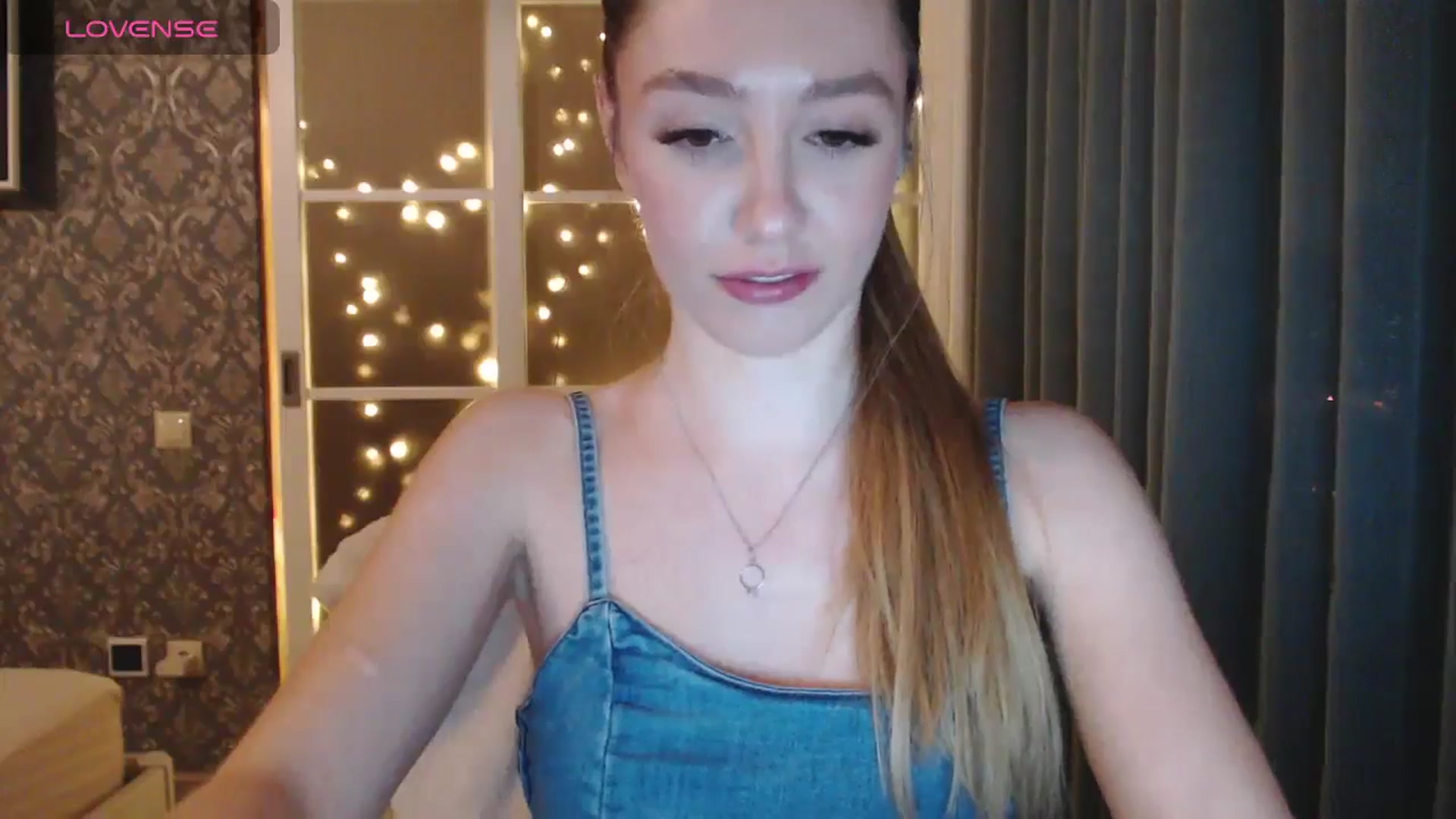 Gallery image thumbnail from Goddessblessu's myfreecams stream on, 01/19/2025, 18:19 image 6 of 20