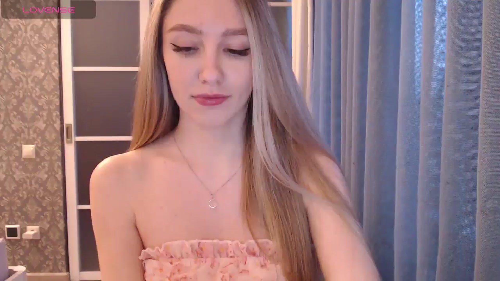 Gallery image thumbnail from Goddessblessu's myfreecams stream on, 01/22/2025, 14:58 image 2 of 20
