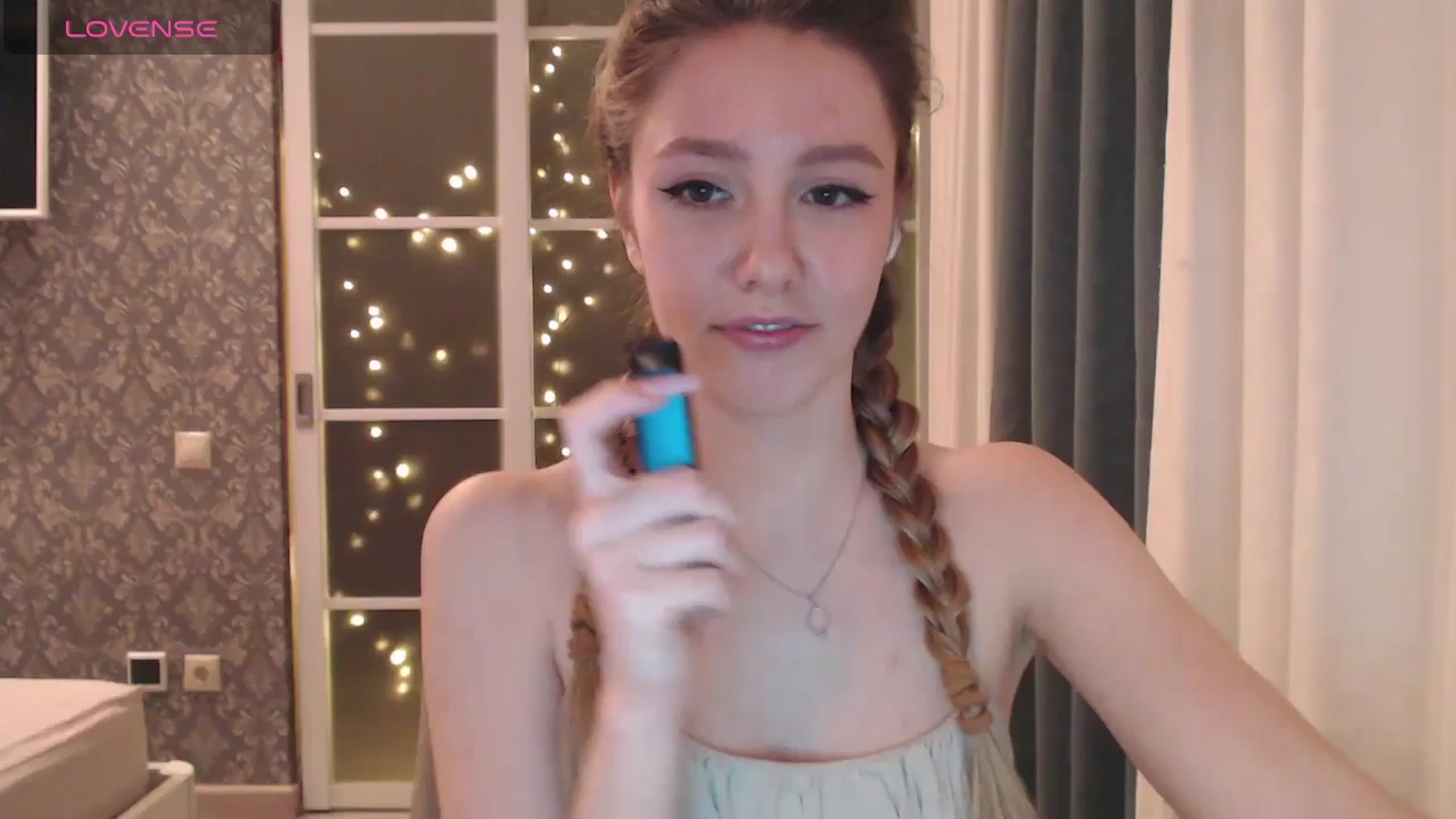 Gallery image thumbnail from Goddessblessu's myfreecams stream on, 02/09/2025, 21:46 image 17 of 20