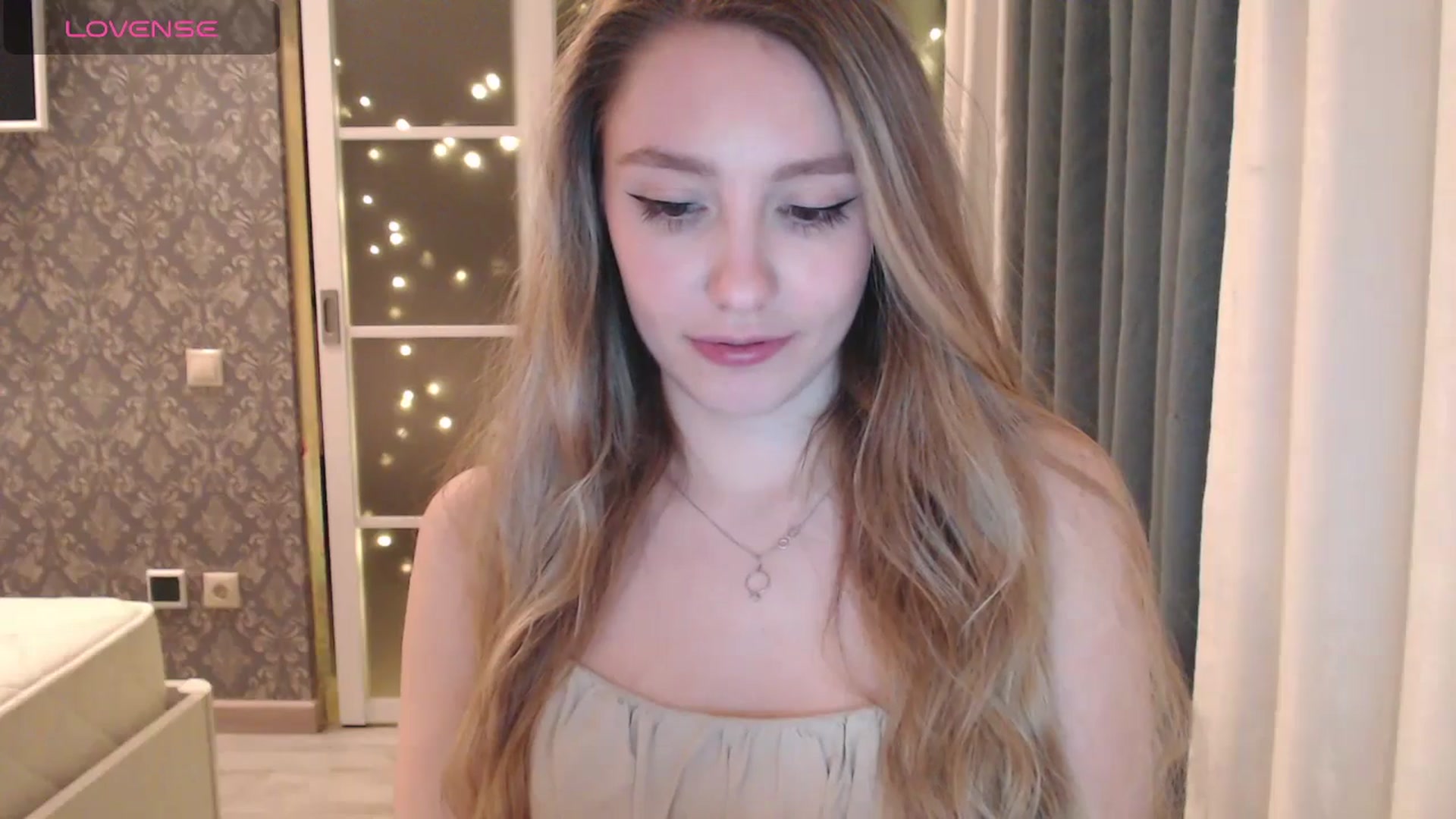 Gallery image thumbnail from Goddessblessu's myfreecams stream on, 02/11/2025, 19:30 image 4 of 20