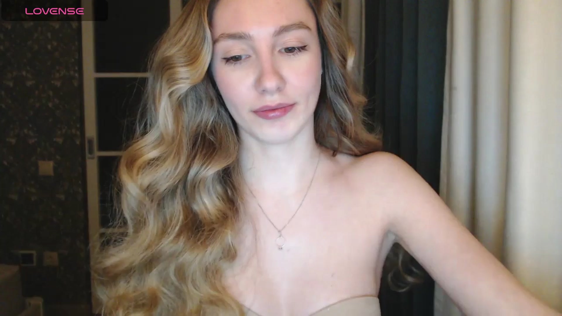 Gallery image thumbnail from Goddessblessu's myfreecams stream on, 02/20/2025, 19:30 image 6 of 20