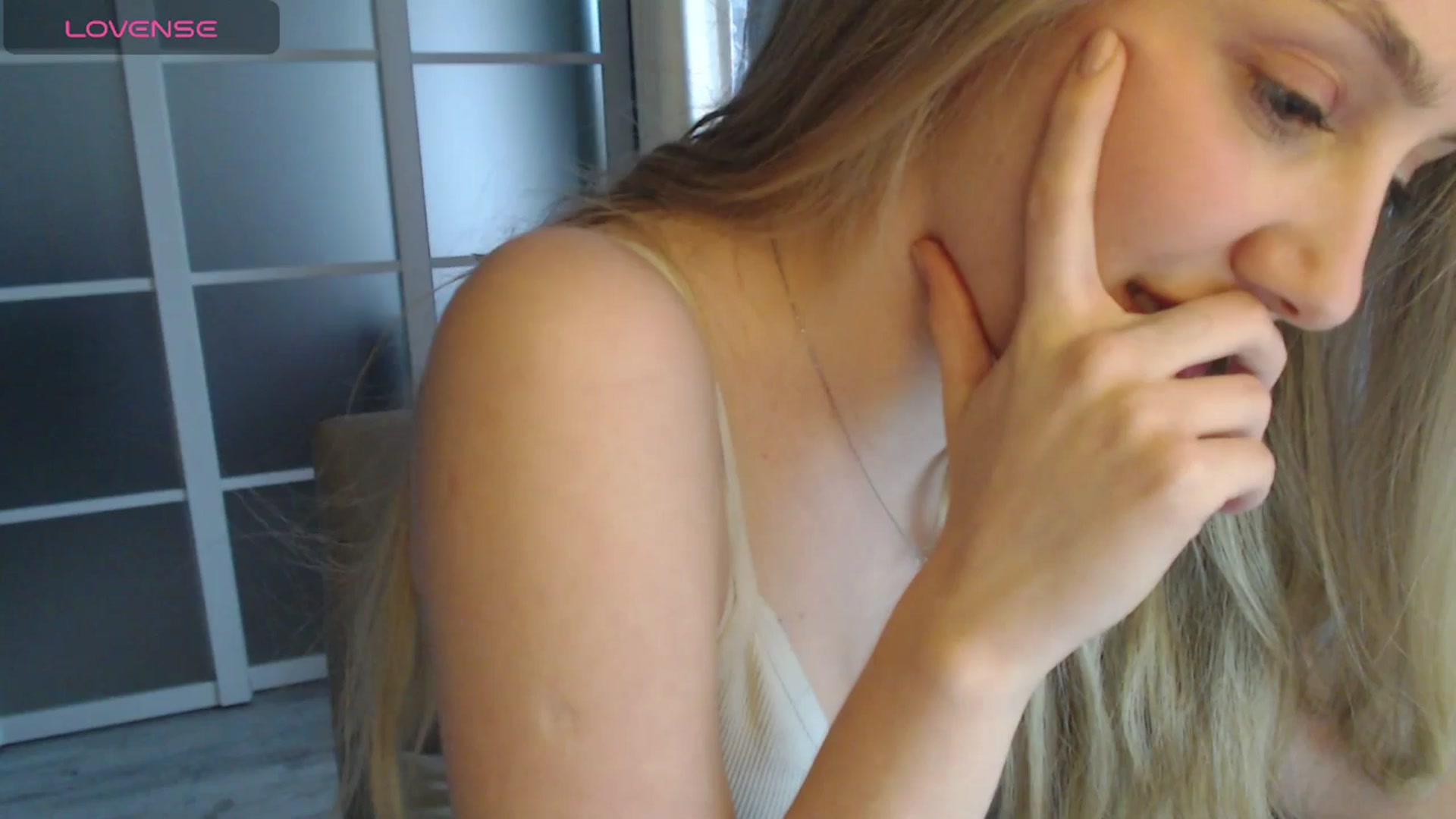 Gallery image thumbnail from Goddessblessu's myfreecams stream on, 03/06/2025, 14:58 image 13 of 20