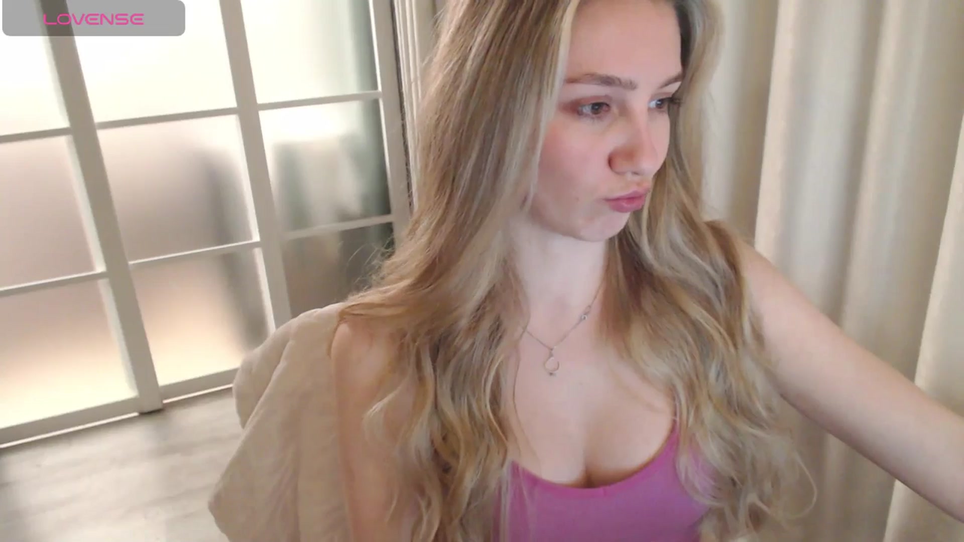 Gallery image thumbnail from Goddessblessu's myfreecams stream on, 03/08/2025, 18:43 image 5 of 20