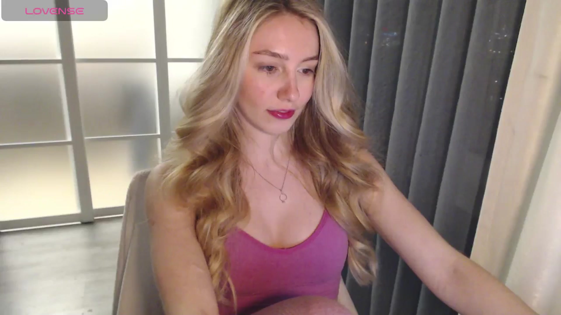 Gallery image thumbnail from Goddessblessu's myfreecams stream on, 03/10/2025, 17:46 image 3 of 20