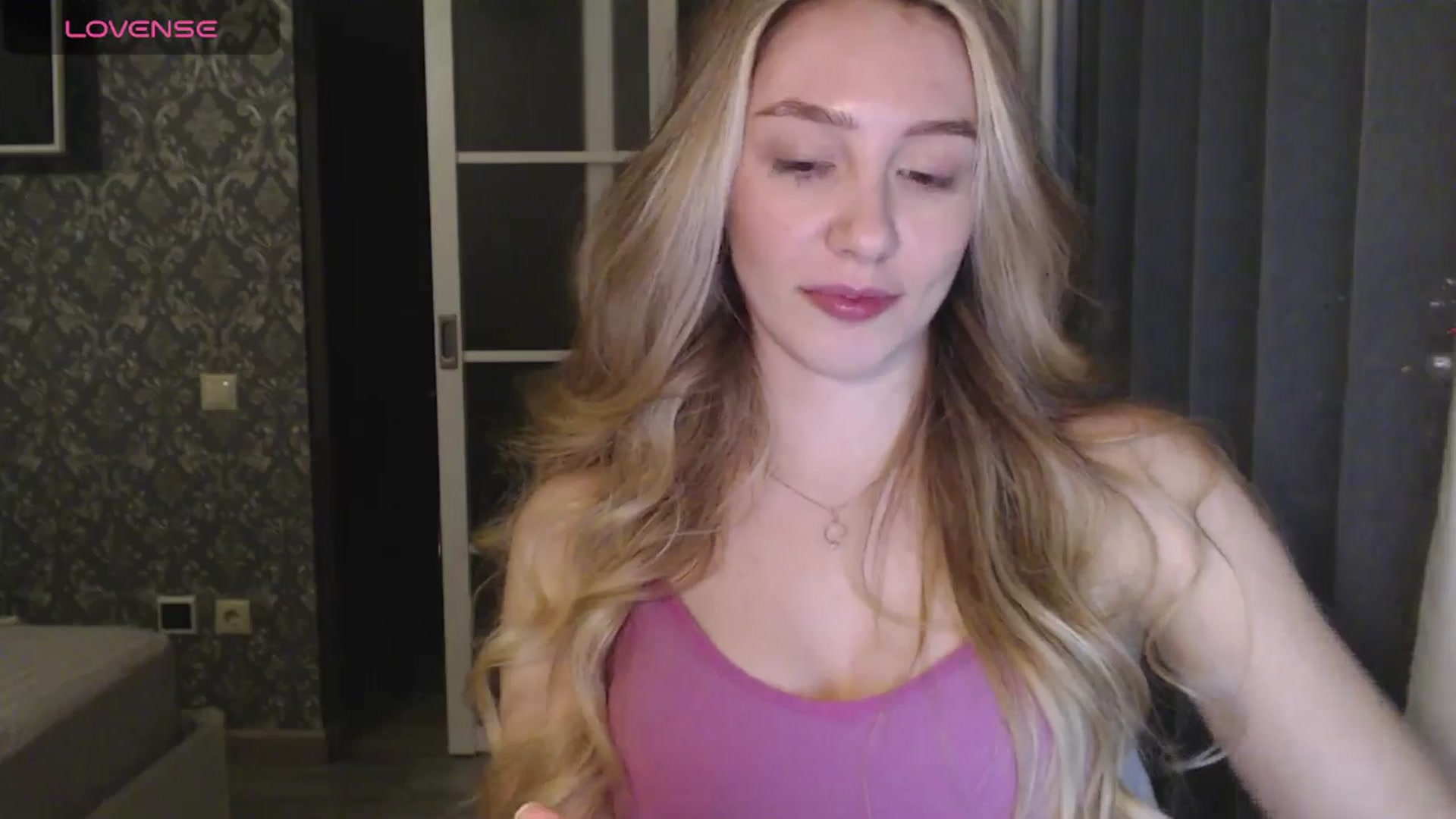 Gallery image thumbnail from Goddessblessu's myfreecams stream on, 03/10/2025, 20:19 image 7 of 20