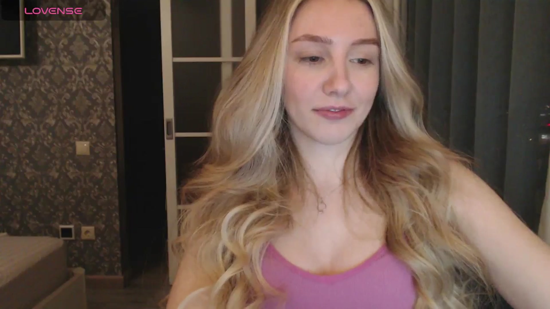 Gallery image thumbnail from Goddessblessu's myfreecams stream on, 03/10/2025, 20:19 image 14 of 20