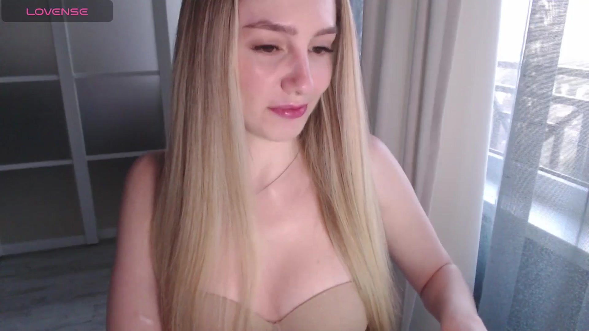 Gallery image thumbnail from Goddessblessu's myfreecams stream on, 03/13/2025, 16:00 image 10 of 20
