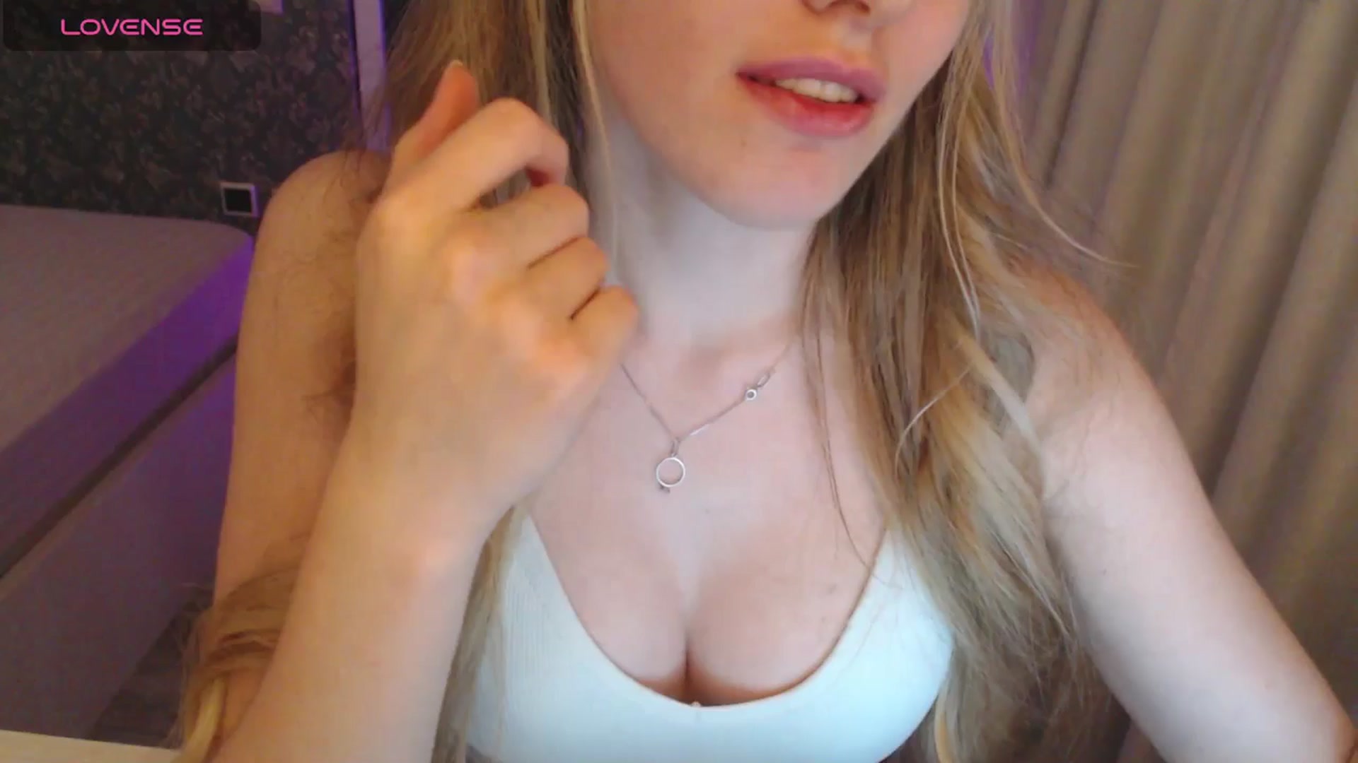 Gallery image thumbnail from Goddessblessu's myfreecams stream on, 03/17/2025, 16:14 image 13 of 20