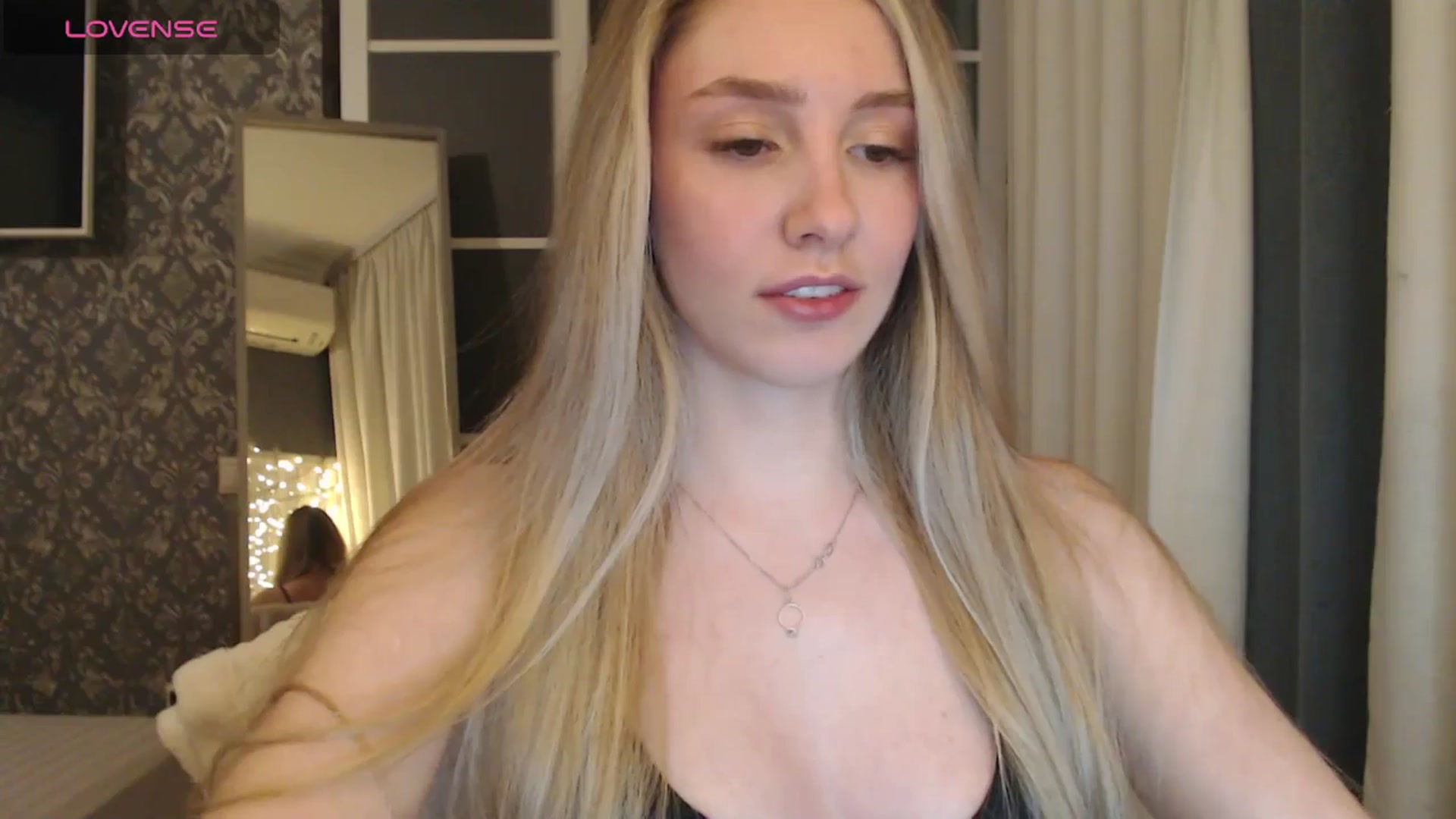 Gallery image thumbnail from Goddessblessu's myfreecams stream on, 03/19/2025, 17:26 image 11 of 20
