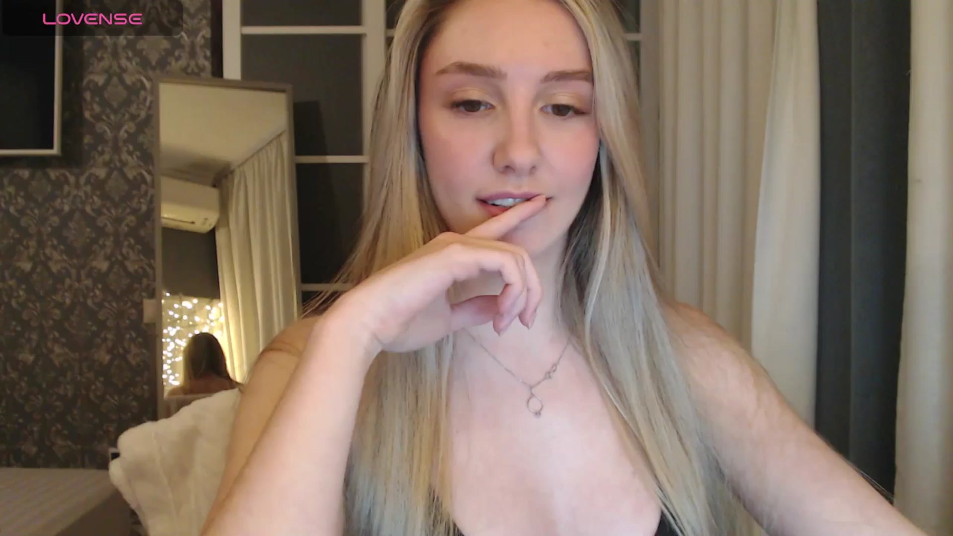 Gallery image thumbnail from Goddessblessu's myfreecams stream on, 03/19/2025, 17:26 image 14 of 20