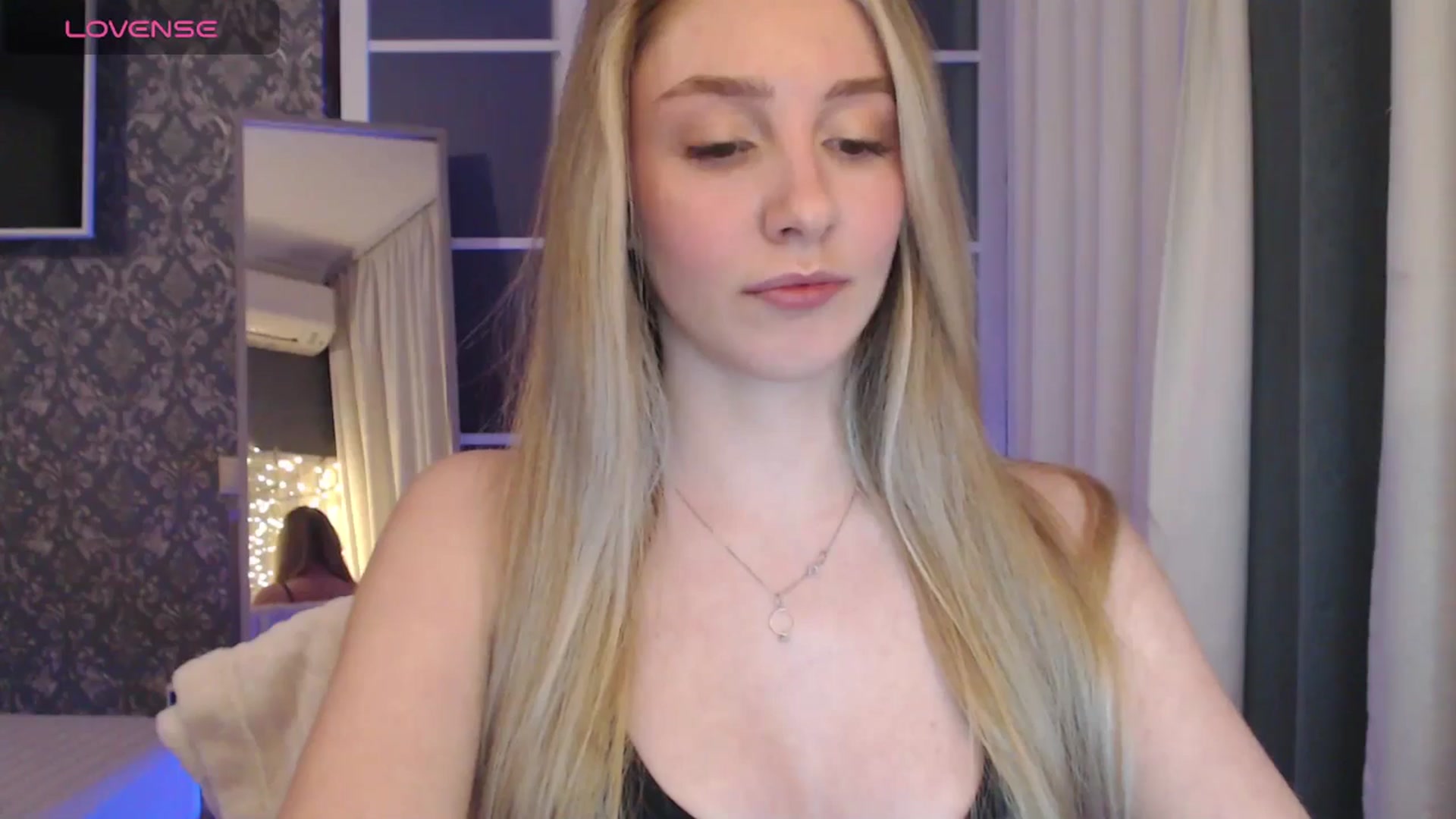 Gallery image thumbnail from Goddessblessu's myfreecams stream on, 03/19/2025, 17:26 image 10 of 20