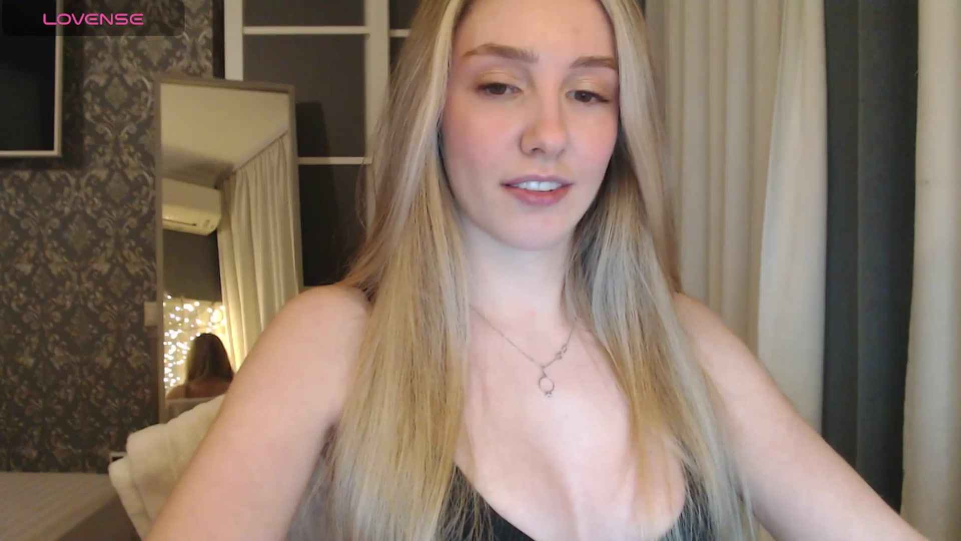 Gallery image thumbnail from Goddessblessu's myfreecams stream on, 03/19/2025, 17:26 image 18 of 20
