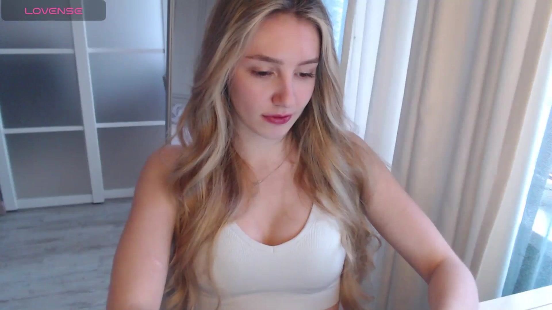 Gallery image thumbnail from Goddessblessu's myfreecams stream on, 03/21/2025, 14:11 image 8 of 20