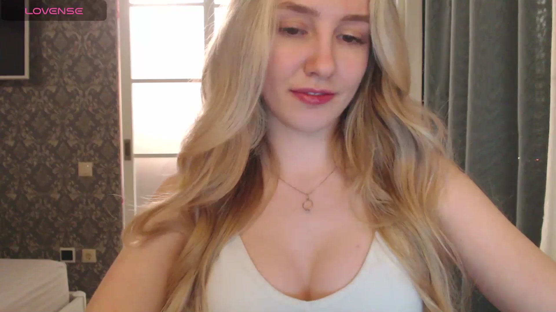 Gallery image thumbnail from Goddessblessu's myfreecams stream on, 03/21/2025, 21:13 image 10 of 20