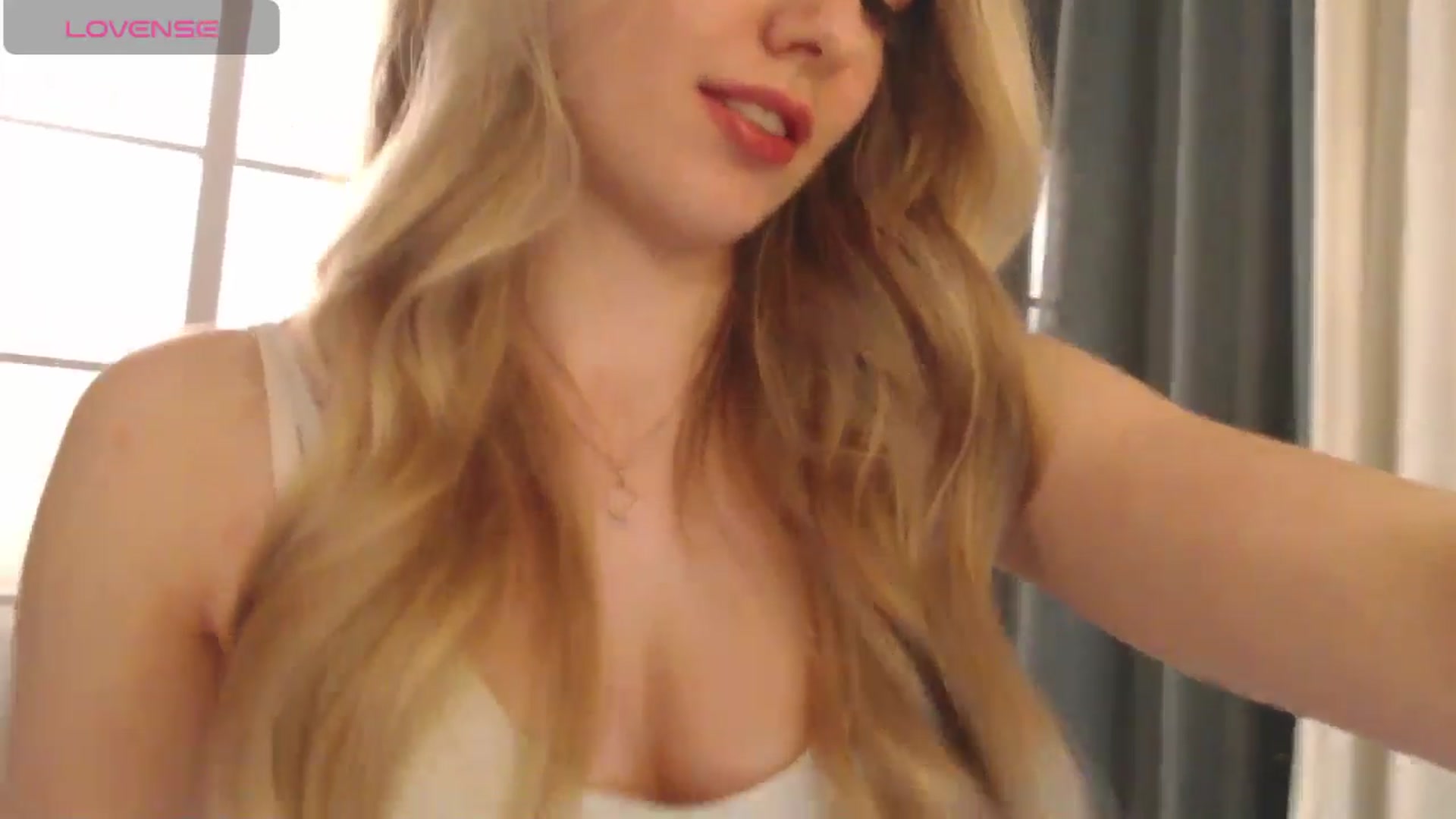 Gallery image thumbnail from Goddessblessu's myfreecams stream on, 03/21/2025, 21:13 image 6 of 20