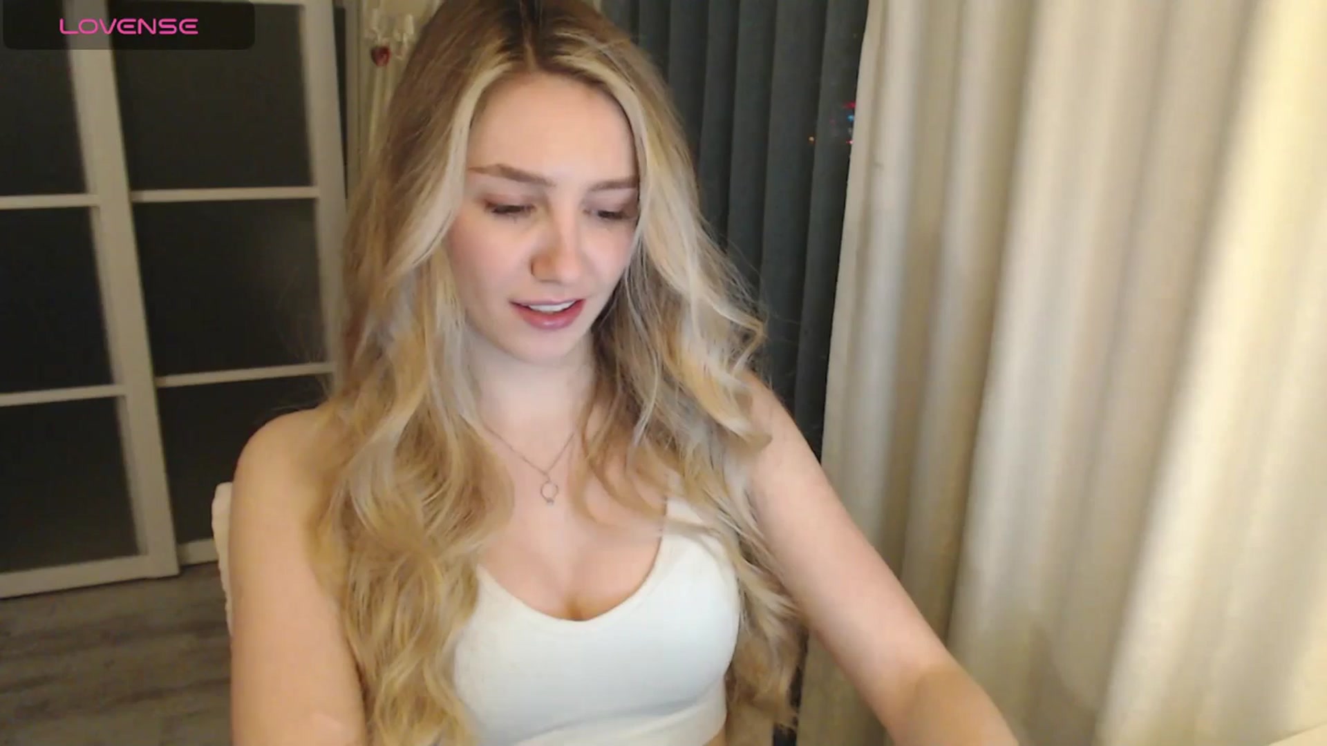 Gallery image thumbnail from Goddessblessu's myfreecams stream on, 03/23/2025, 19:24 image 17 of 20