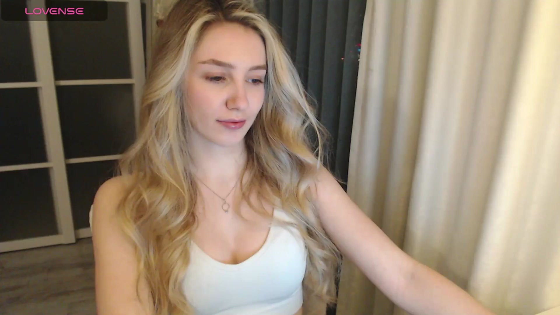 Gallery image thumbnail from Goddessblessu's myfreecams stream on, 03/23/2025, 19:24 image 18 of 20