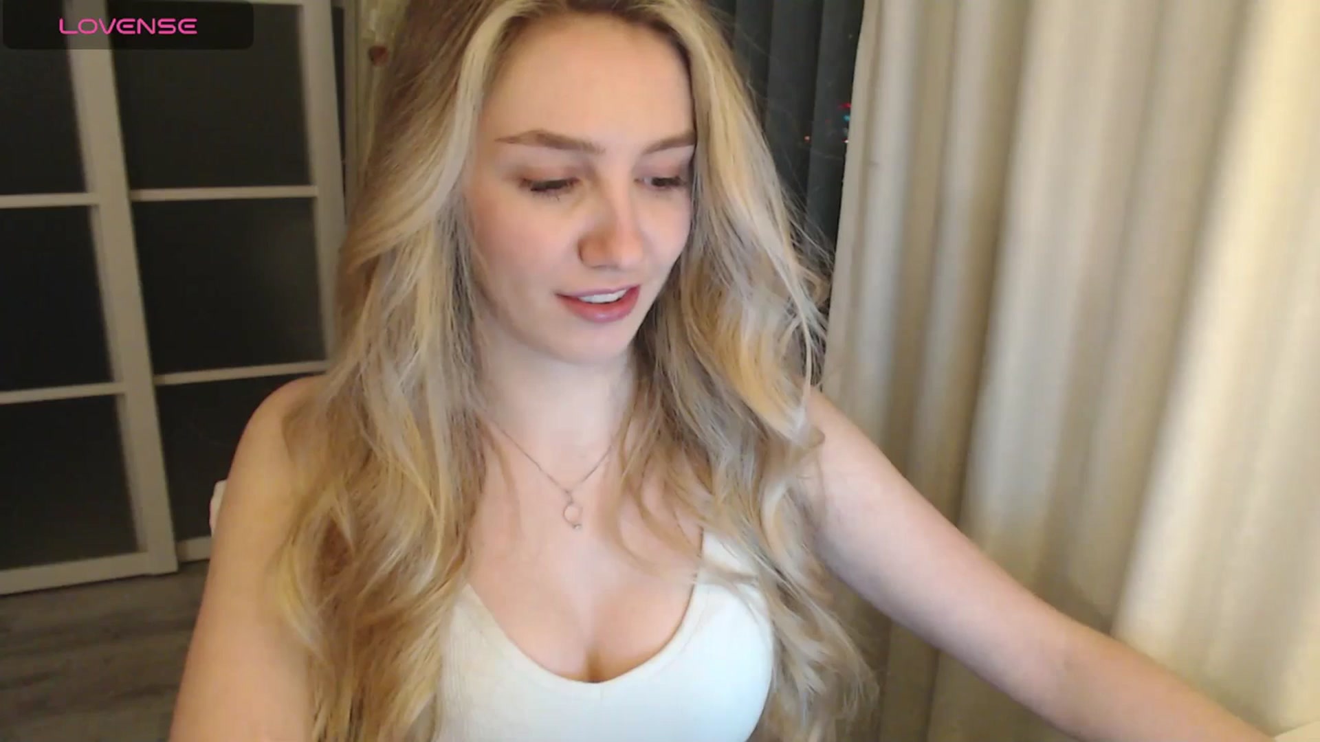 Gallery image thumbnail from Goddessblessu's myfreecams stream on, 03/23/2025, 19:24 image 19 of 20
