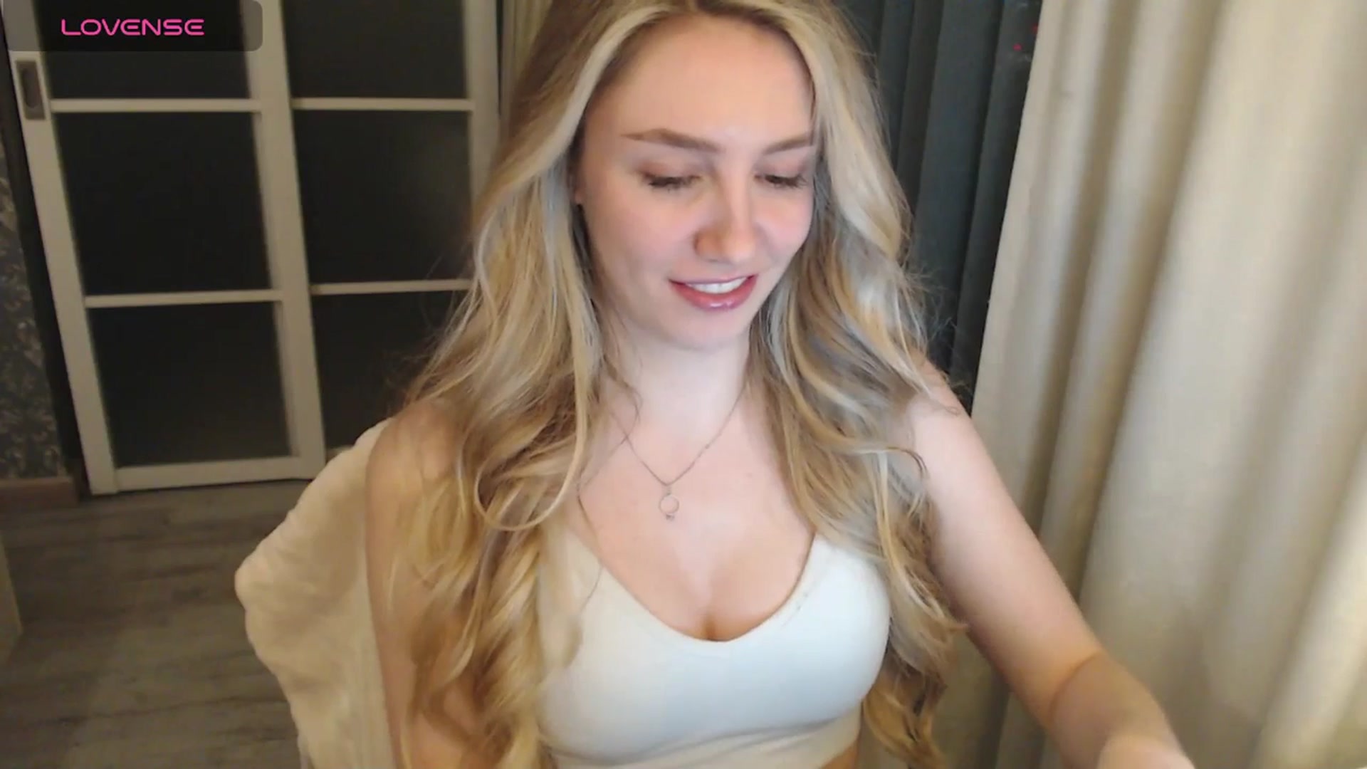 Gallery image thumbnail from Goddessblessu's myfreecams stream on, 03/23/2025, 20:09 image 10 of 20