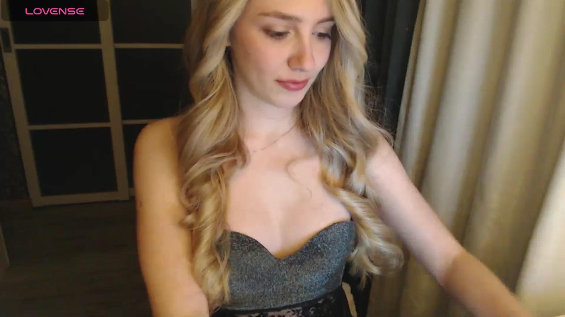Gallery image thumbnail from Goddessblessu's myfreecams stream on, 03/24/2025, 19:45 image 5 of 20
