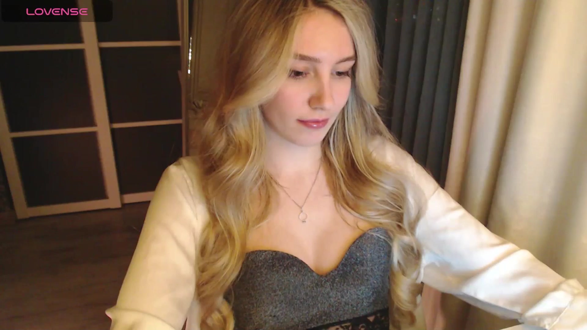 Gallery image thumbnail from Goddessblessu's myfreecams stream on, 03/25/2025, 21:29 image 10 of 20