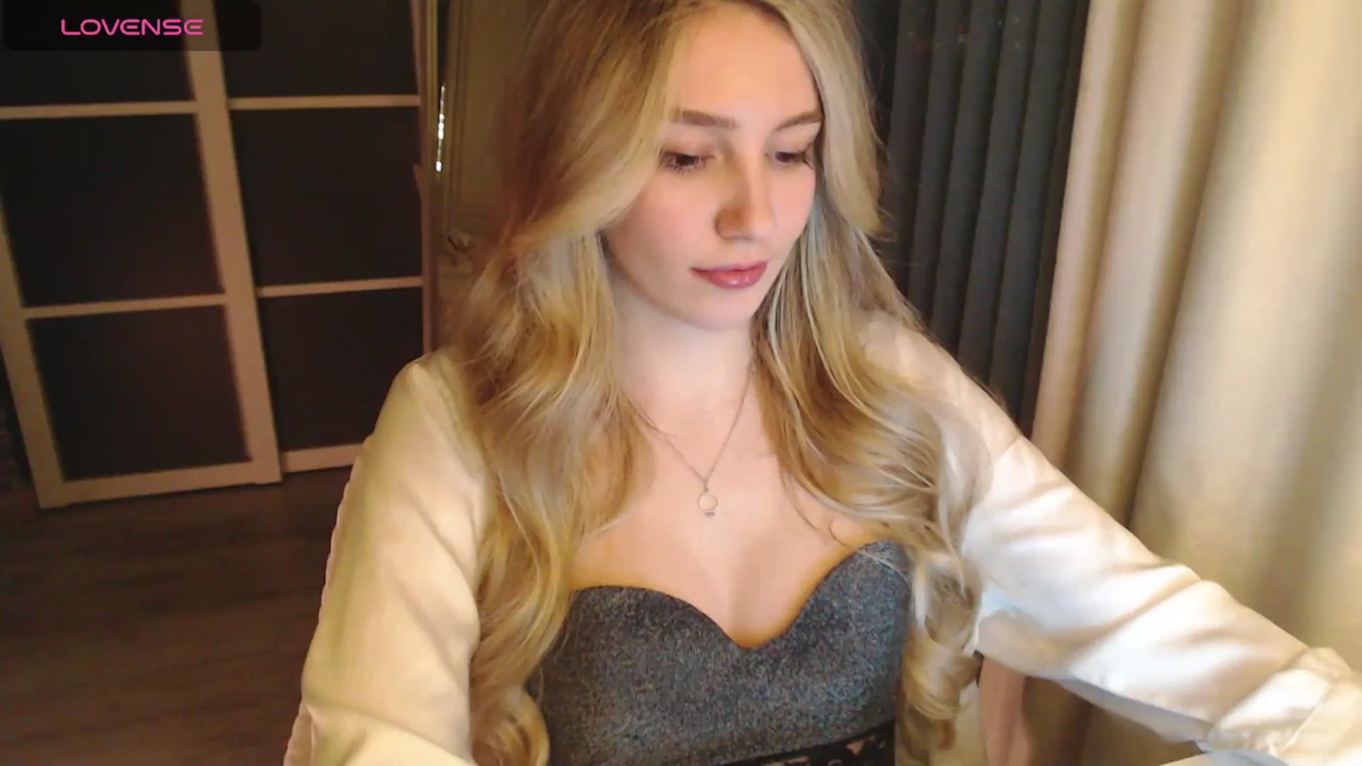 Gallery image thumbnail from Goddessblessu's myfreecams stream on, 03/25/2025, 21:29 image 11 of 20
