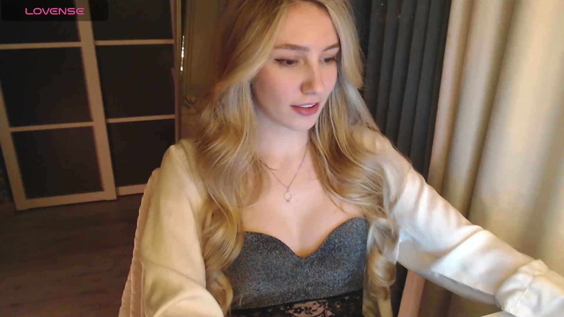 Gallery image thumbnail from Goddessblessu's myfreecams stream on, 03/25/2025, 21:29 image 5 of 20