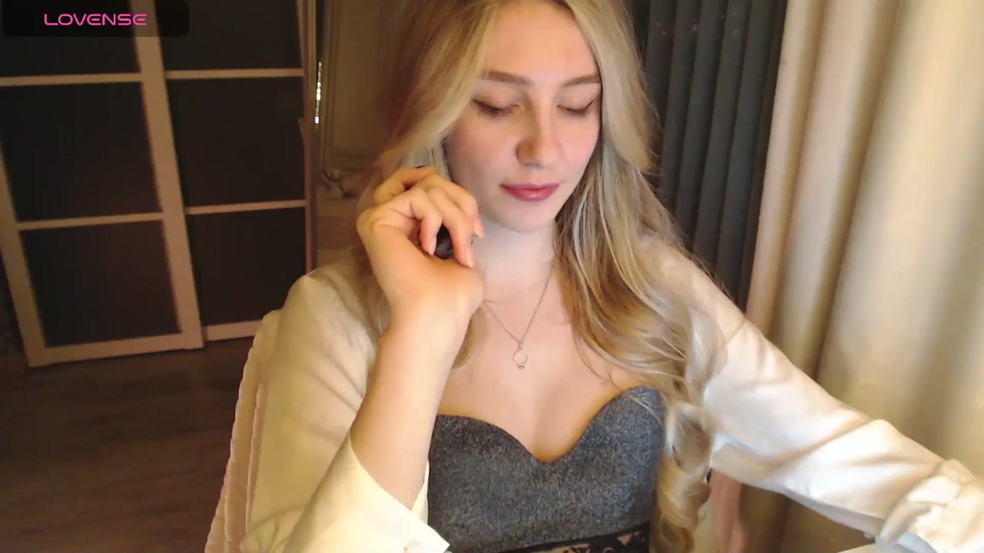 Gallery image thumbnail from Goddessblessu's myfreecams stream on, 03/25/2025, 21:29 image 15 of 20