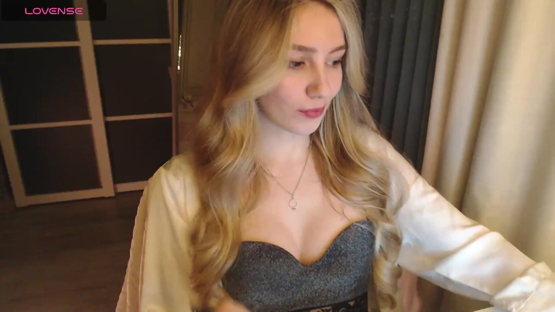 Gallery image thumbnail from Goddessblessu's myfreecams stream on, 03/25/2025, 21:29 image 8 of 20