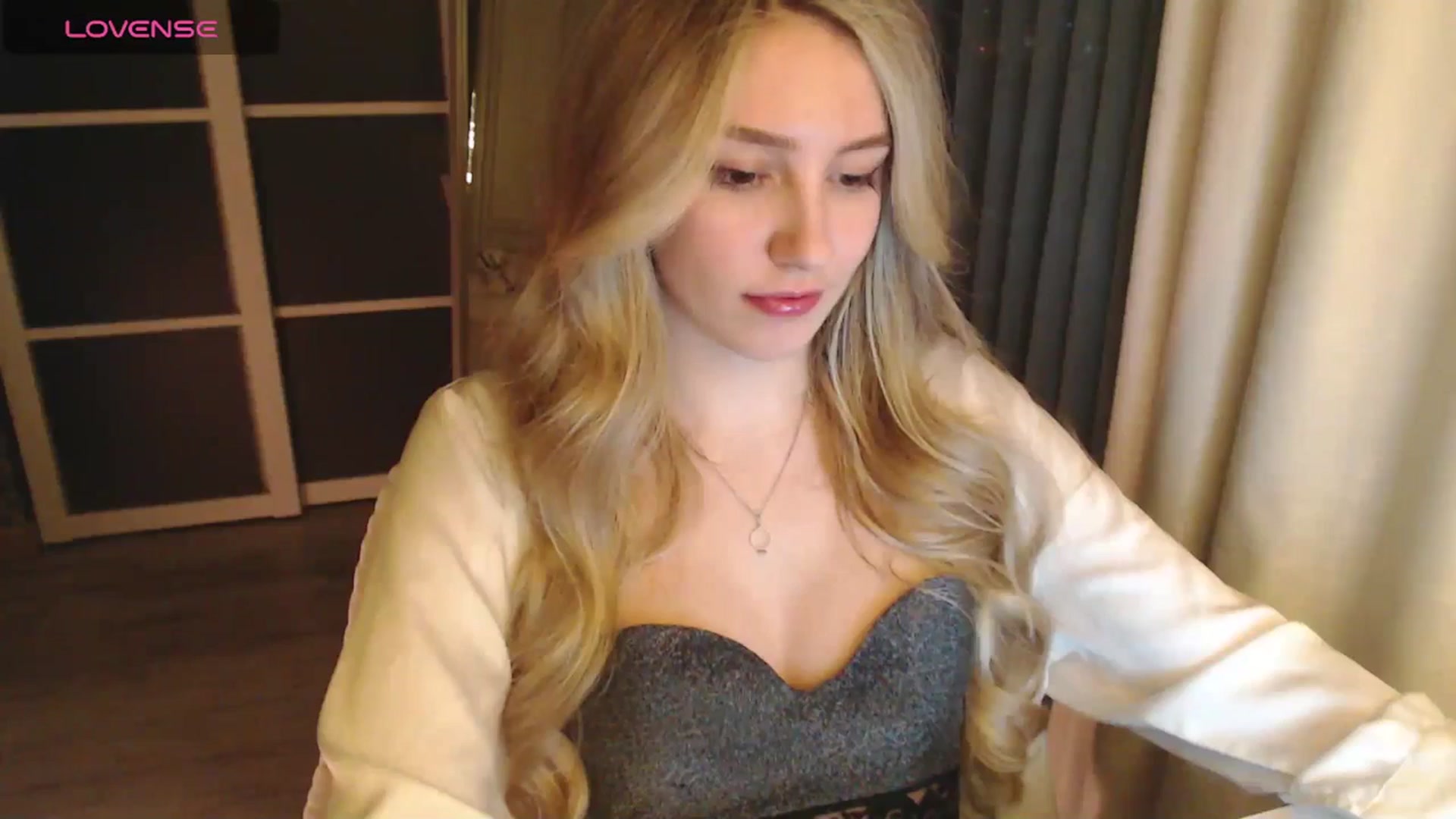 Gallery image thumbnail from Goddessblessu's myfreecams stream on, 03/25/2025, 21:29 image 12 of 20