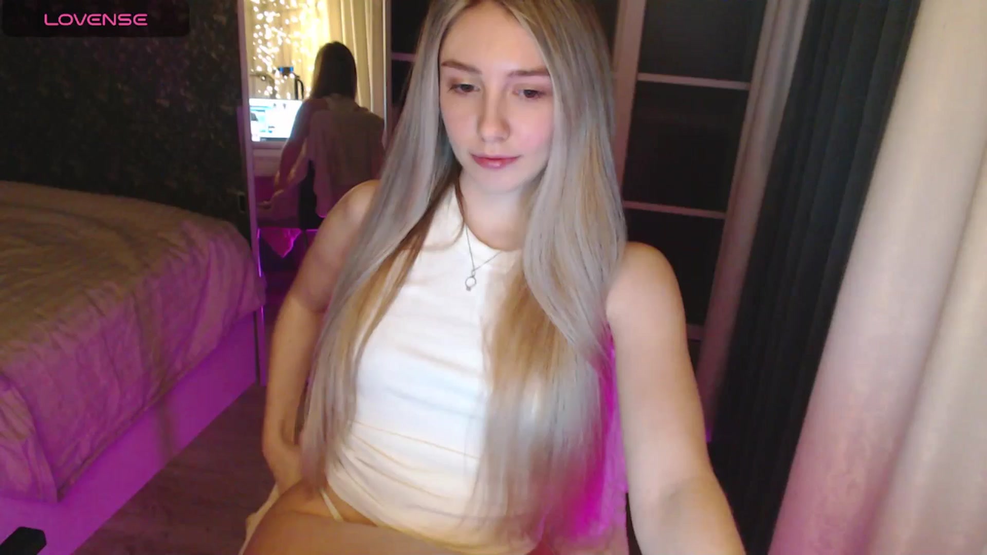 Gallery image thumbnail from Goddessblessu's myfreecams stream on, 03/27/2025, 19:28 image 10 of 20