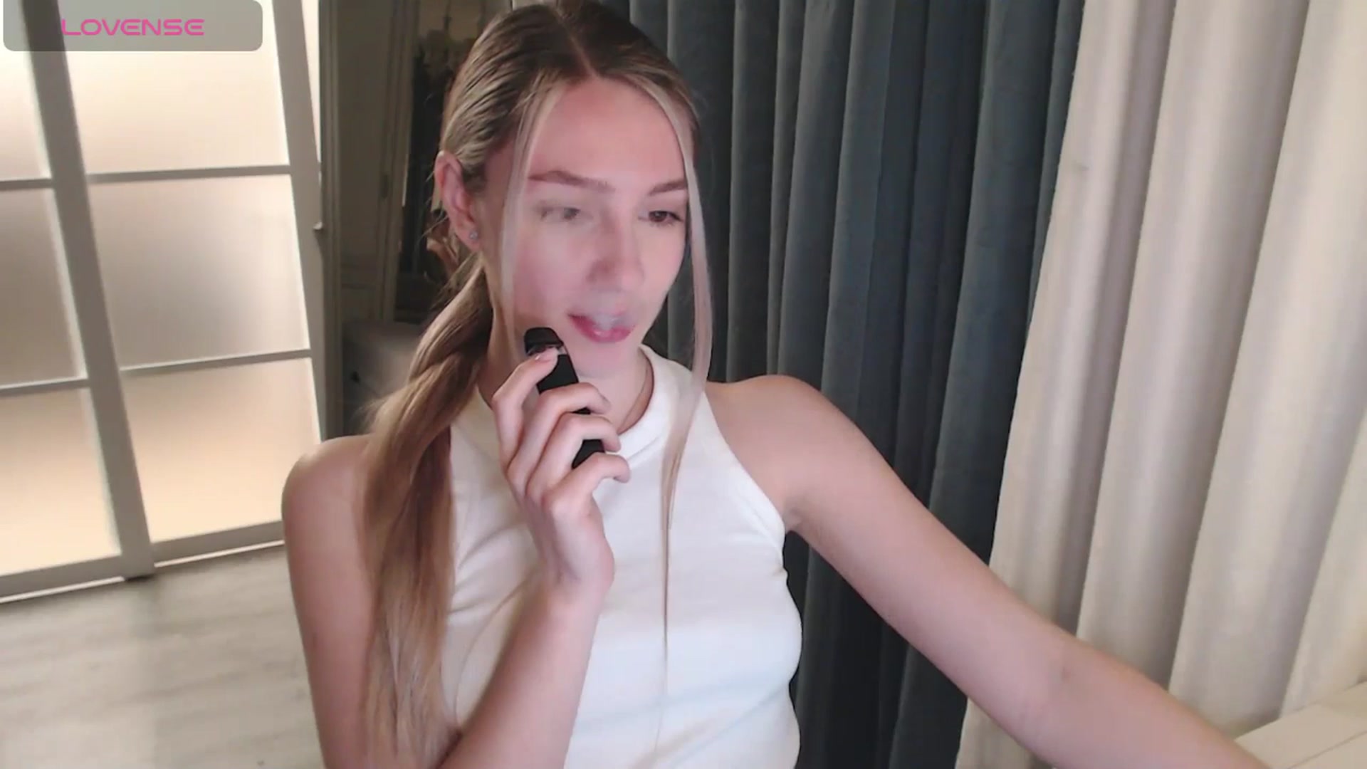 Gallery image thumbnail from Goddessblessu's myfreecams stream on, 03/29/2025, 20:52 image 9 of 20