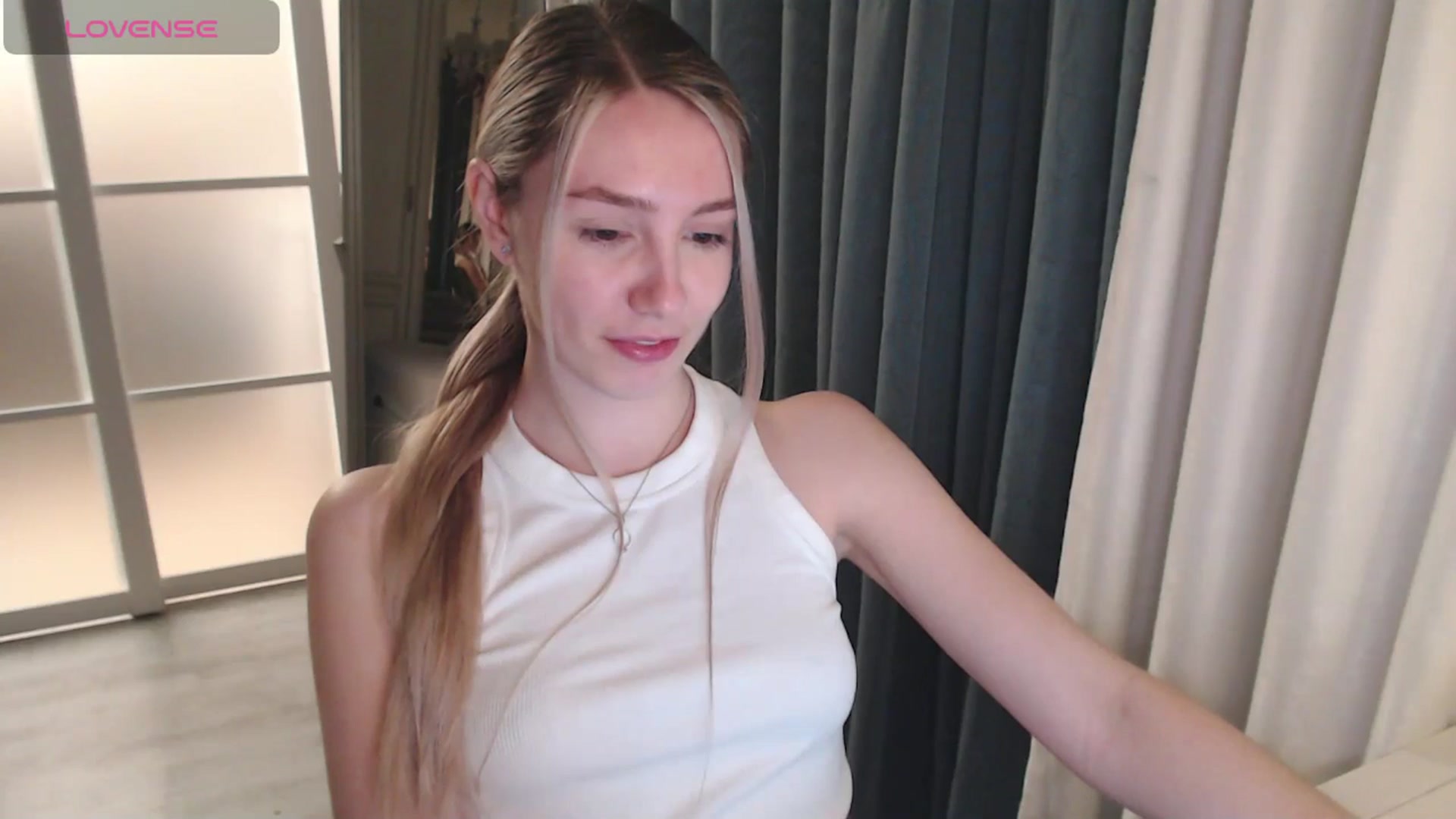 Gallery image thumbnail from Goddessblessu's myfreecams stream on, 03/29/2025, 20:52 image 10 of 20