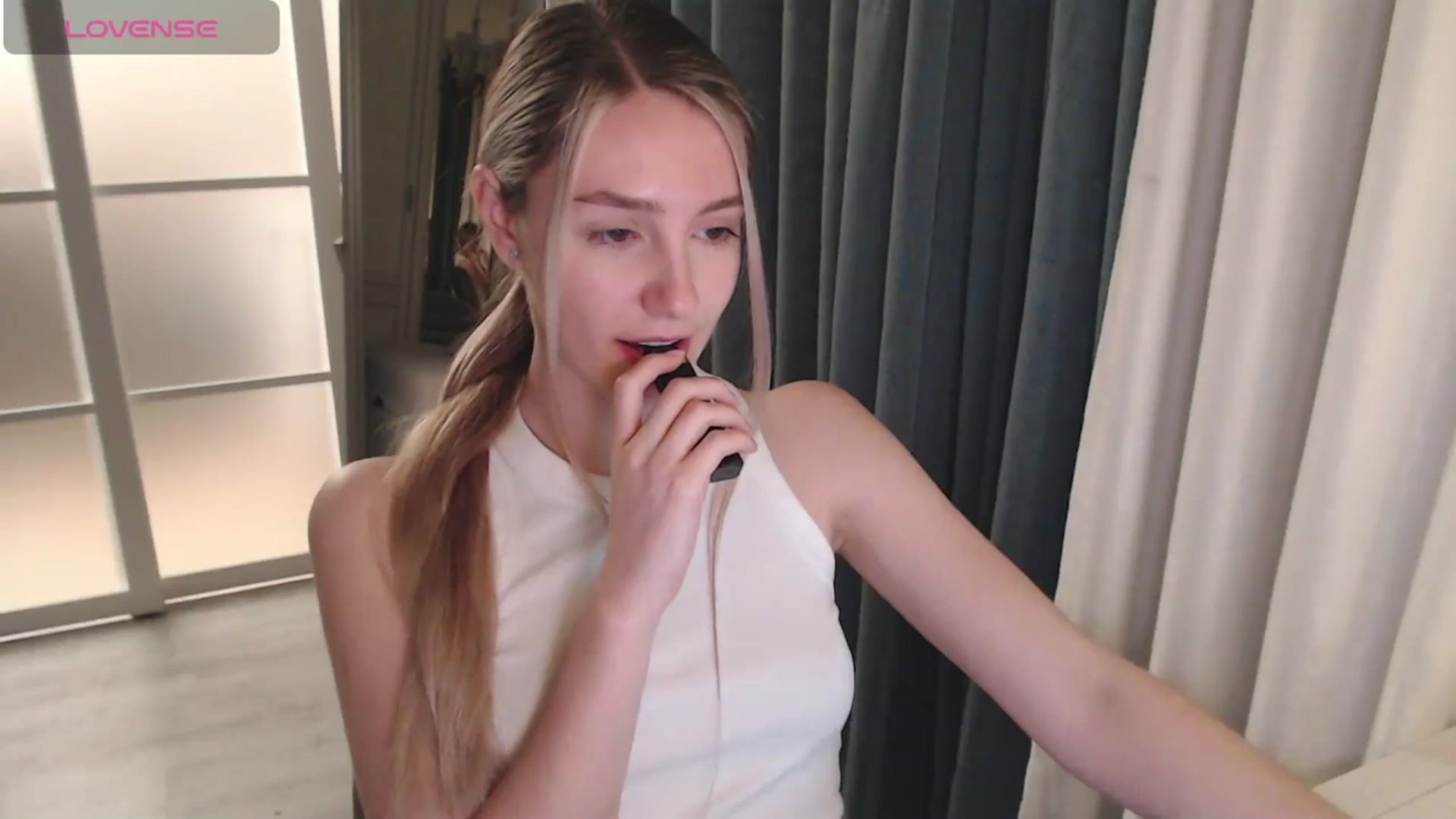 Gallery image thumbnail from Goddessblessu's myfreecams stream on, 03/29/2025, 20:52 image 16 of 20